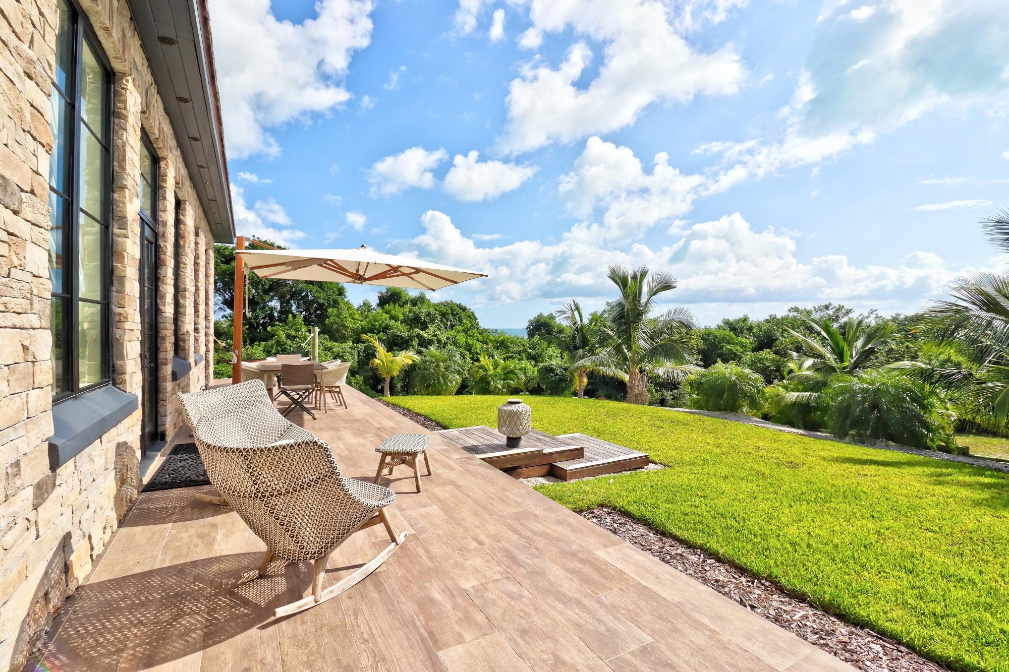 Marsh Harbour, The Bahamas, 2 Bedrooms Bedrooms, ,2 BathroomsBathrooms,Residential,Active,249831