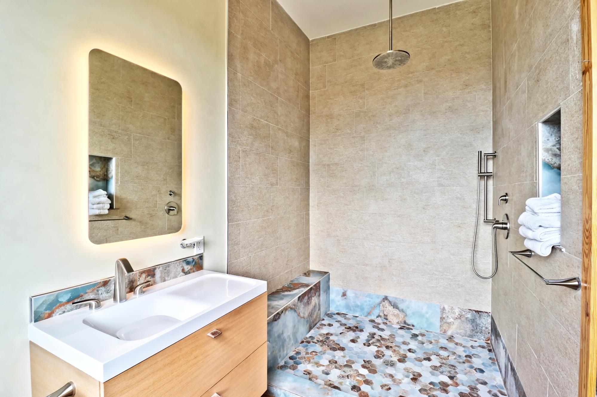 Marsh Harbour, The Bahamas, 2 Bedrooms Bedrooms, ,2 BathroomsBathrooms,Residential,Active,249831