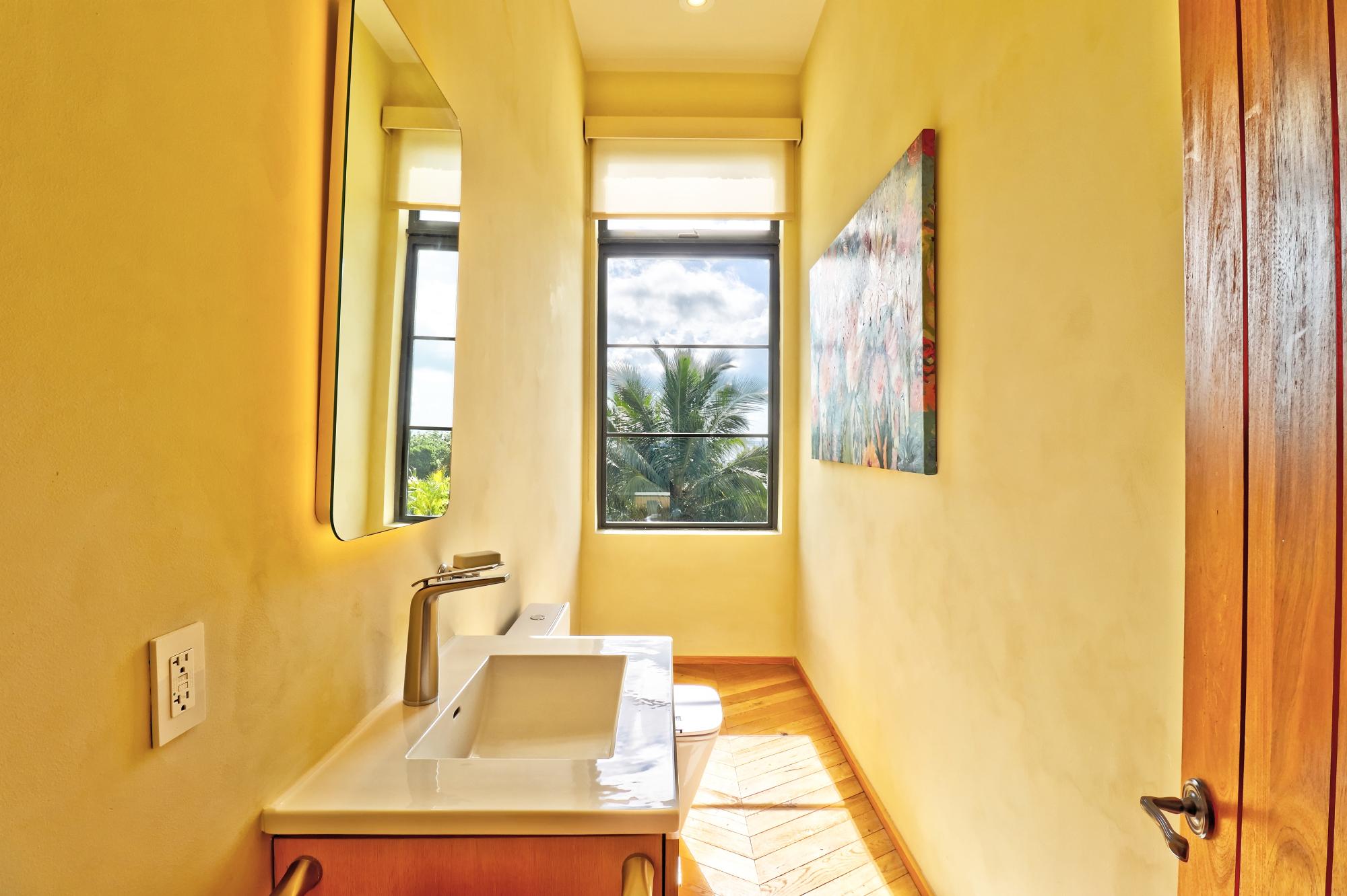 Marsh Harbour, The Bahamas, 2 Bedrooms Bedrooms, ,2 BathroomsBathrooms,Residential,Active,249831