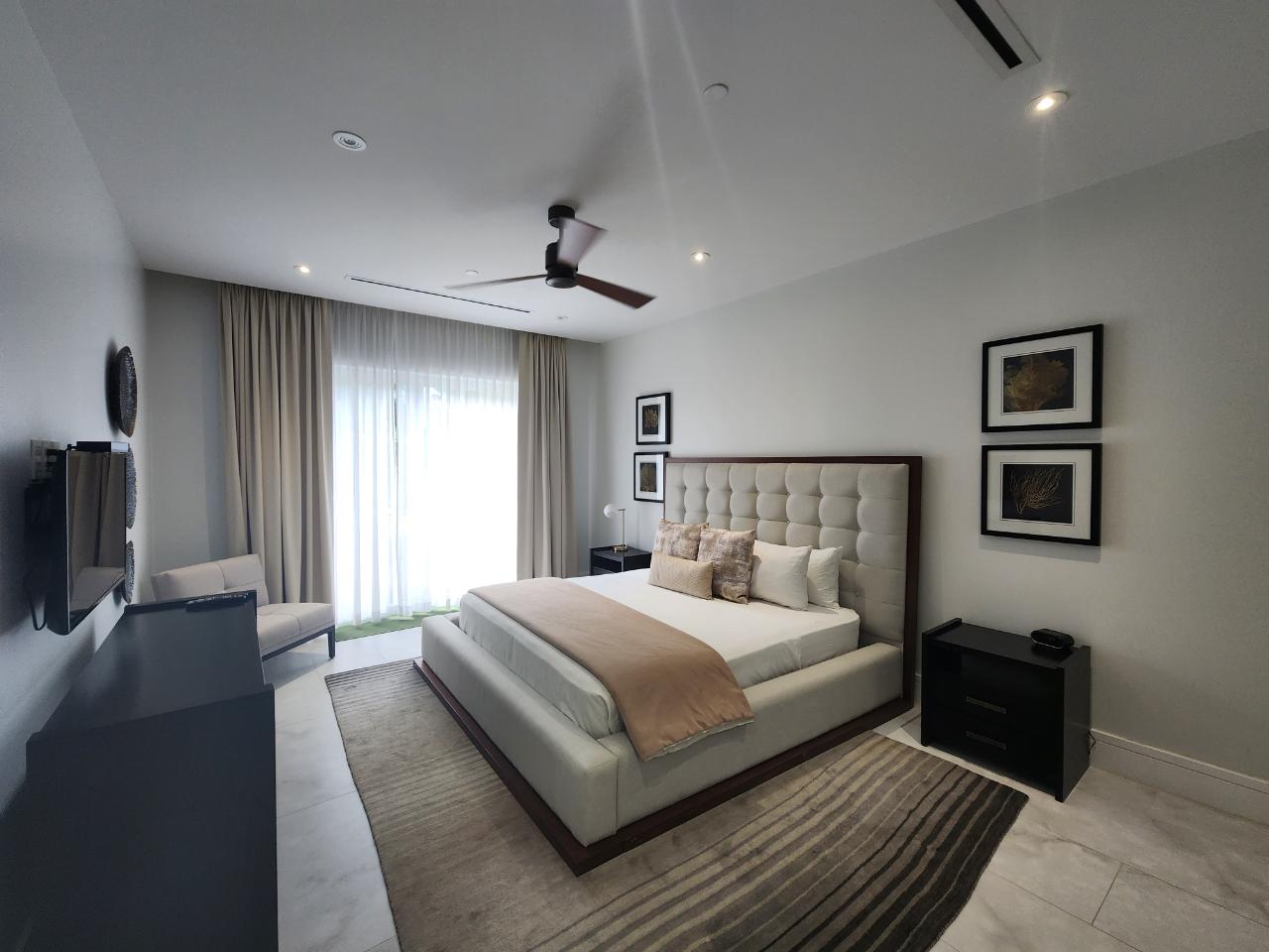 Cable Beach, The Bahamas, 2 Bedrooms Bedrooms, ,2 BathroomsBathrooms,Residential,Active,102982