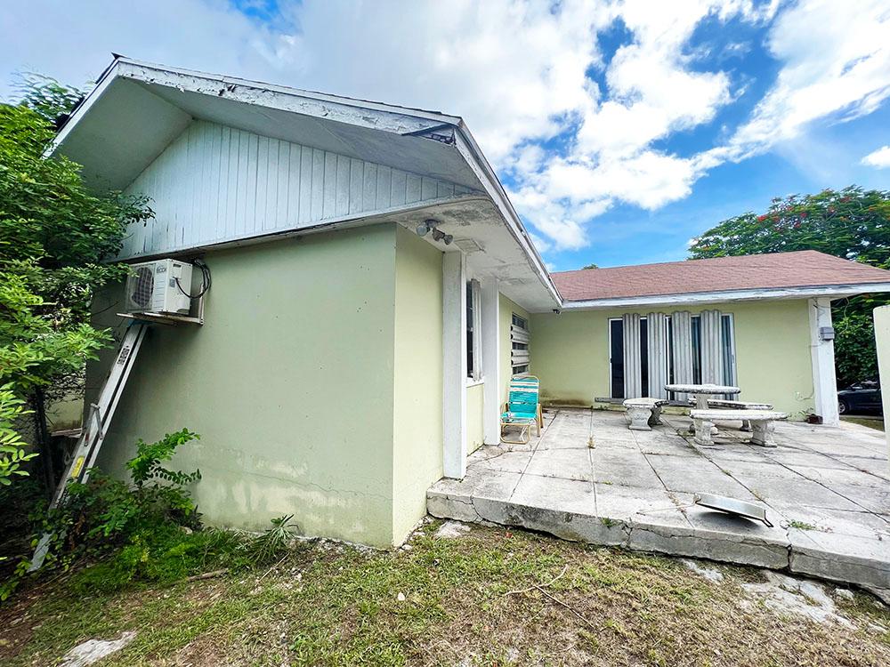 Bernard Road, The Bahamas, 2 Bedrooms Bedrooms, ,1 BathroomBathrooms,Residential,Active,240537