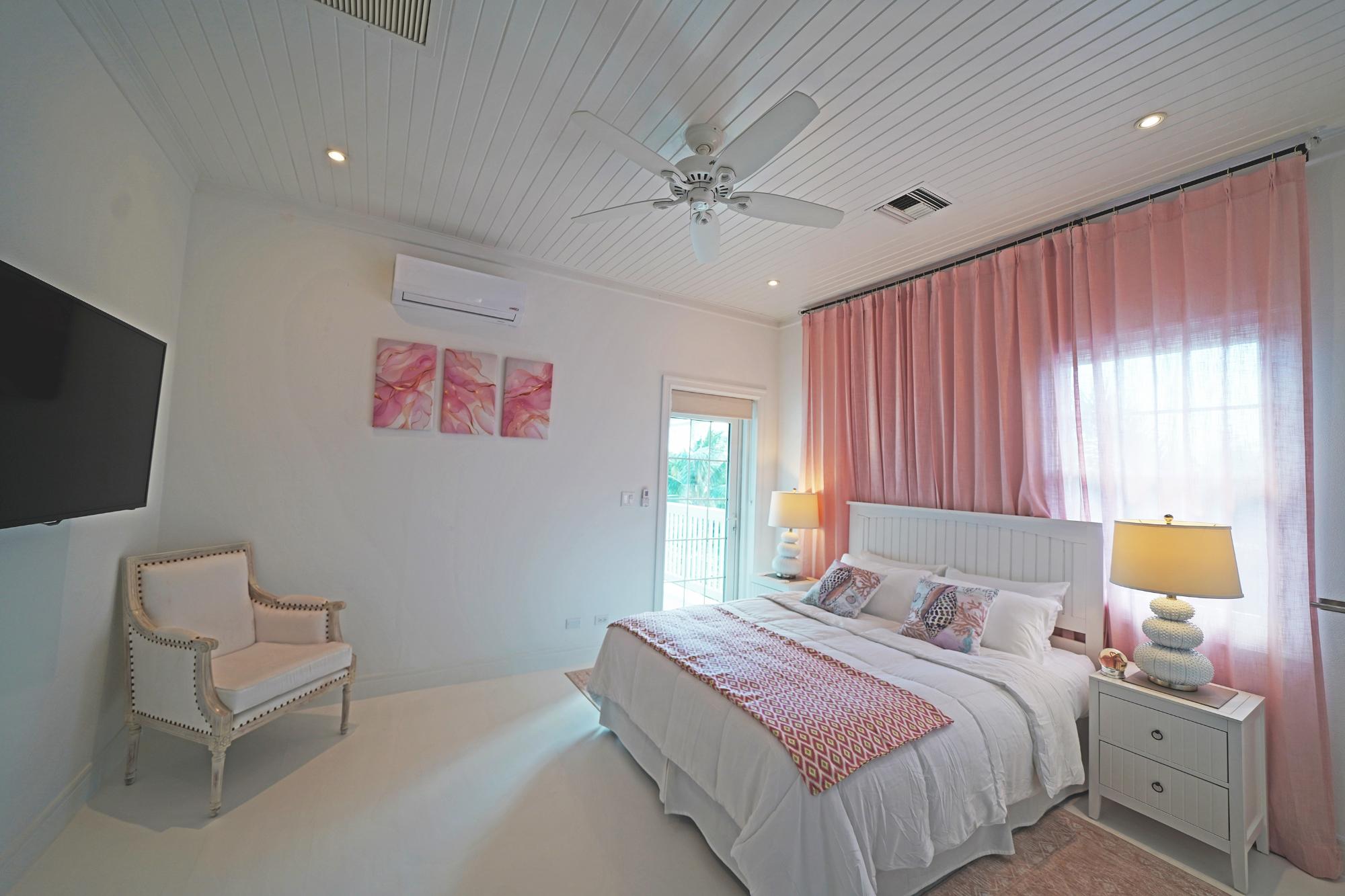 Old Fort Bay, The Bahamas, 8 Bedrooms Bedrooms, ,8 BathroomsBathrooms,Residential,Active,129197