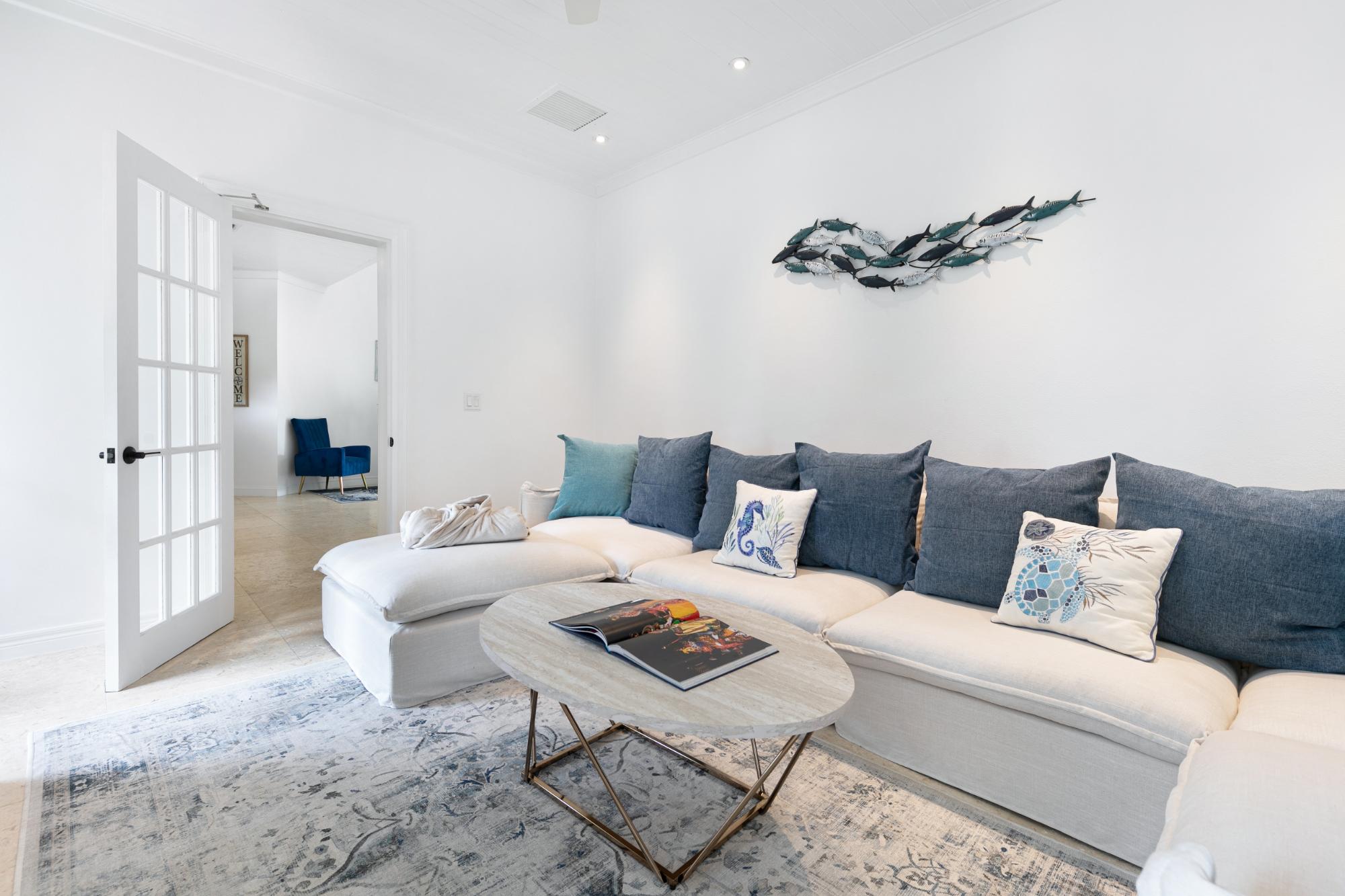 Old Fort Bay, The Bahamas, 8 Bedrooms Bedrooms, ,8 BathroomsBathrooms,Residential,Active,129197