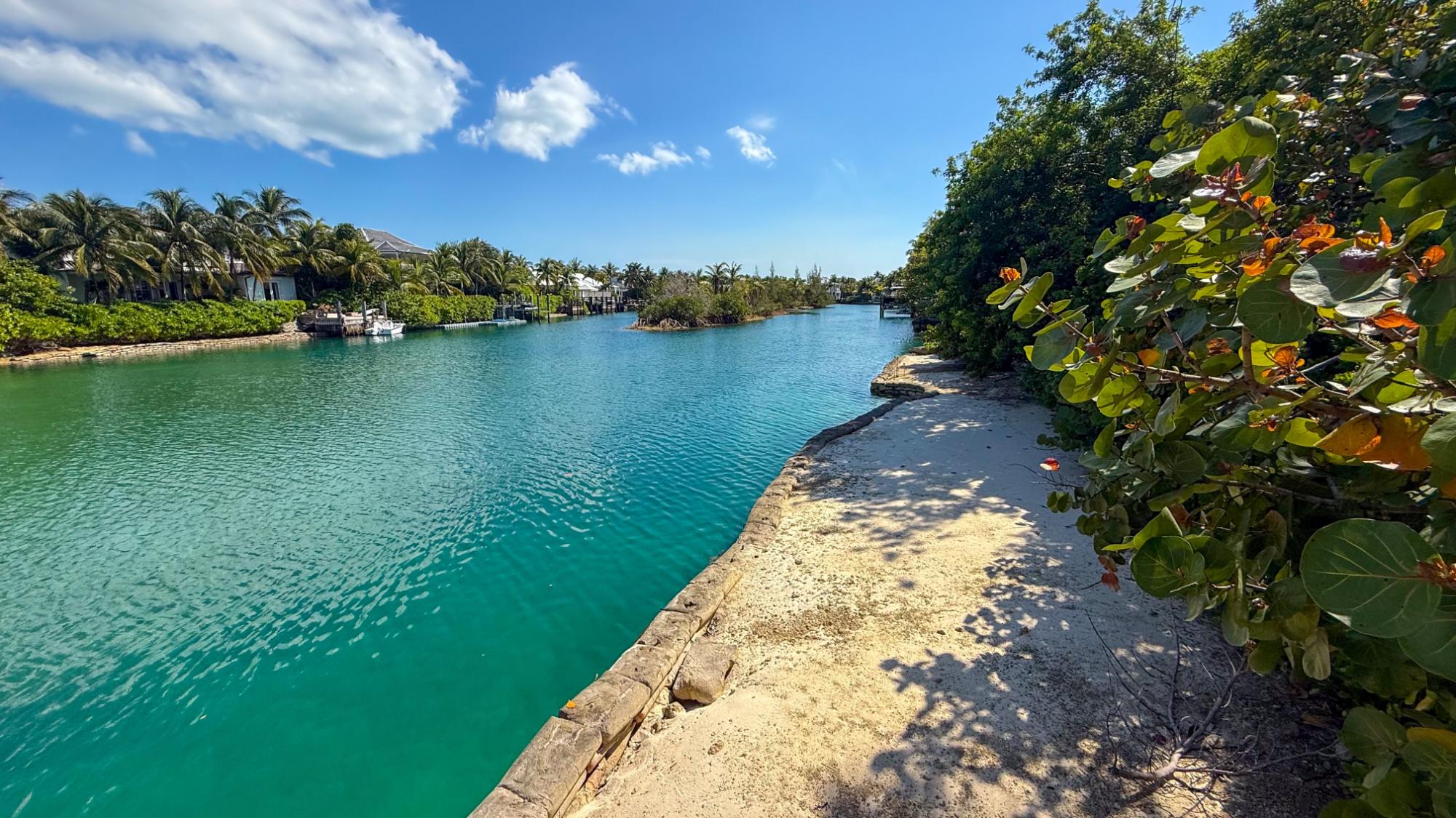 Old Fort Bay, The Bahamas, 8 Bedrooms Bedrooms, ,8 BathroomsBathrooms,Residential,Active,129197