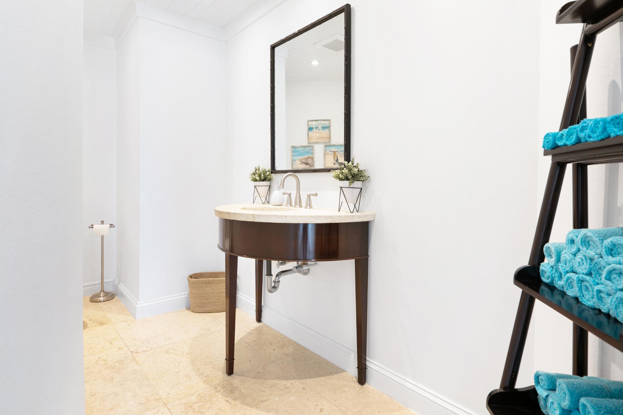 Old Fort Bay, The Bahamas, 8 Bedrooms Bedrooms, ,8 BathroomsBathrooms,Residential,Active,129197