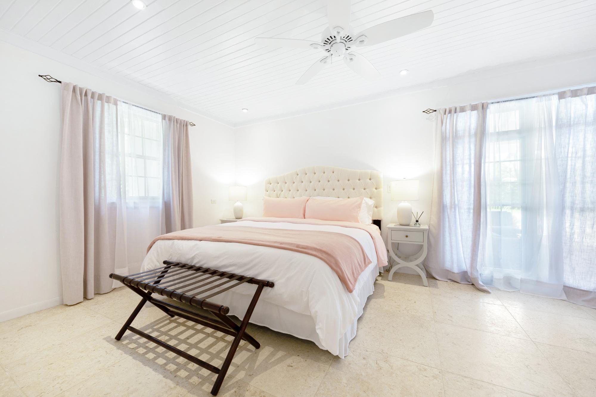 Old Fort Bay, The Bahamas, 8 Bedrooms Bedrooms, ,8 BathroomsBathrooms,Residential,Active,129197