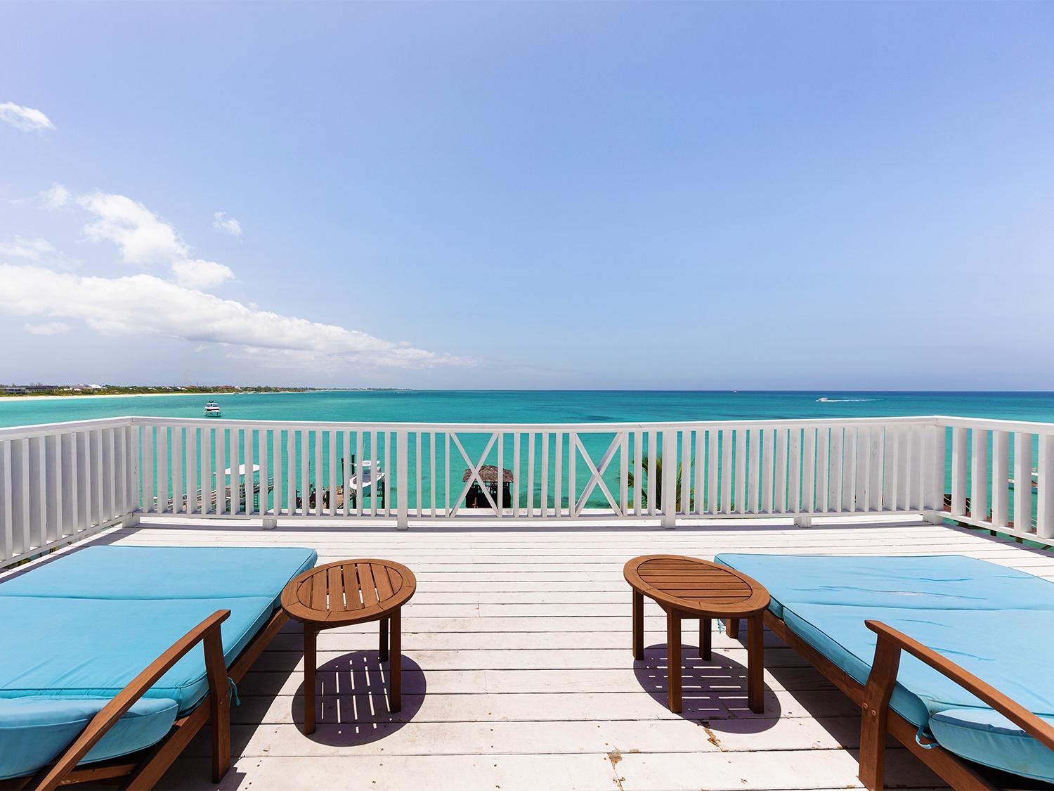 Old Fort Bay, The Bahamas, 4 Bedrooms Bedrooms, ,5 BathroomsBathrooms,Residential,Active,240585