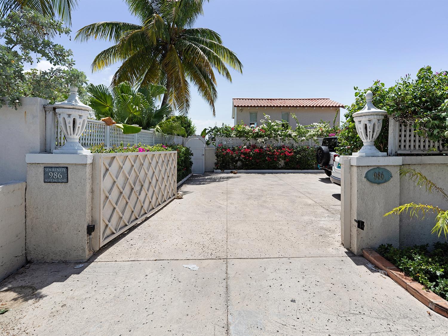 Old Fort Bay, The Bahamas, 4 Bedrooms Bedrooms, ,5 BathroomsBathrooms,Residential,Active,240585