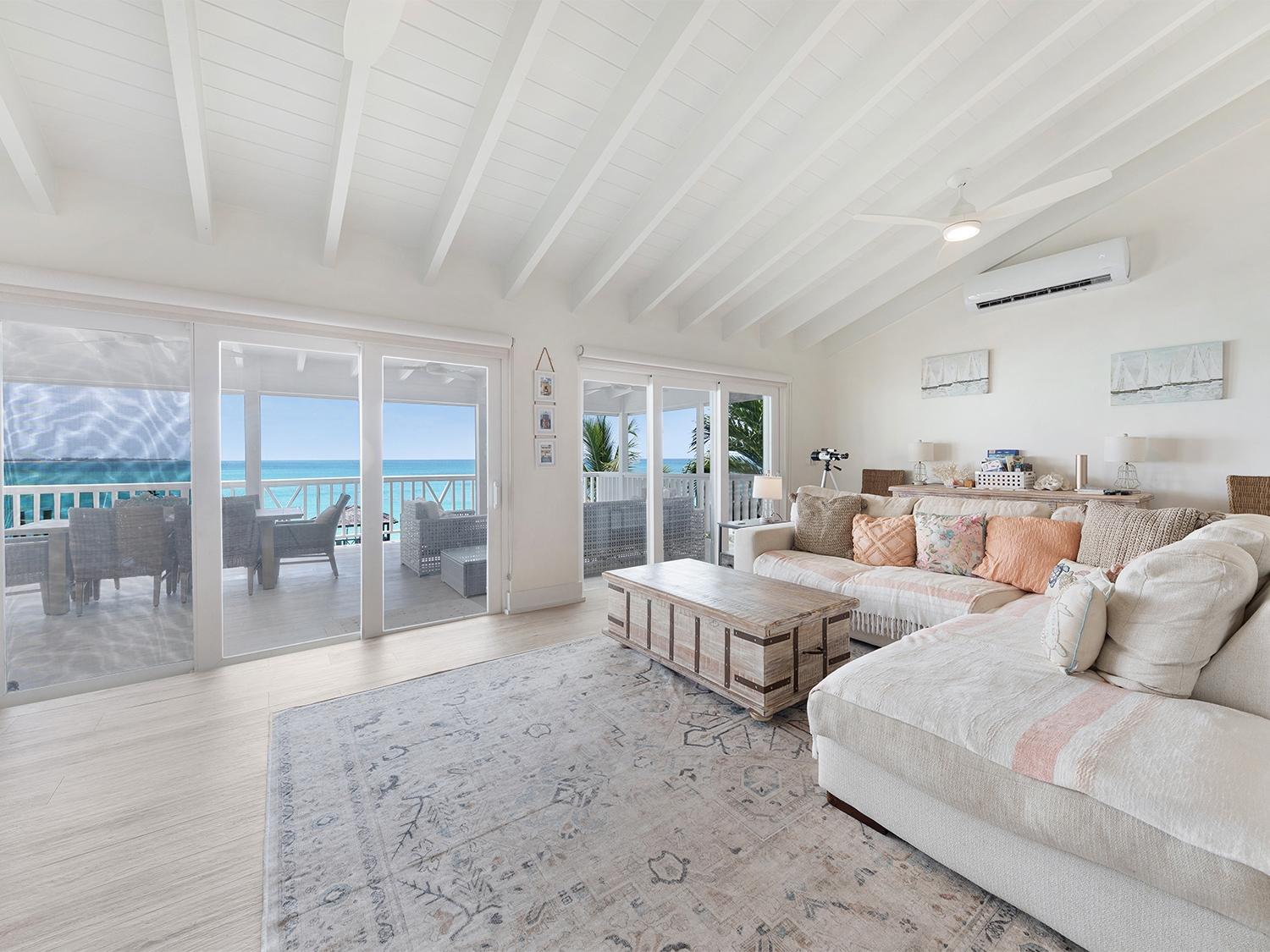 Old Fort Bay, The Bahamas, 4 Bedrooms Bedrooms, ,5 BathroomsBathrooms,Residential,Active,240585