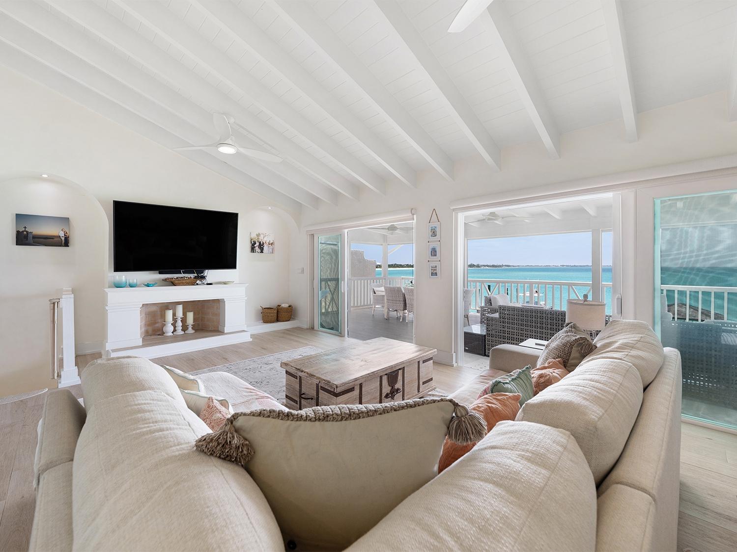 Old Fort Bay, The Bahamas, 4 Bedrooms Bedrooms, ,5 BathroomsBathrooms,Residential,Active,240585