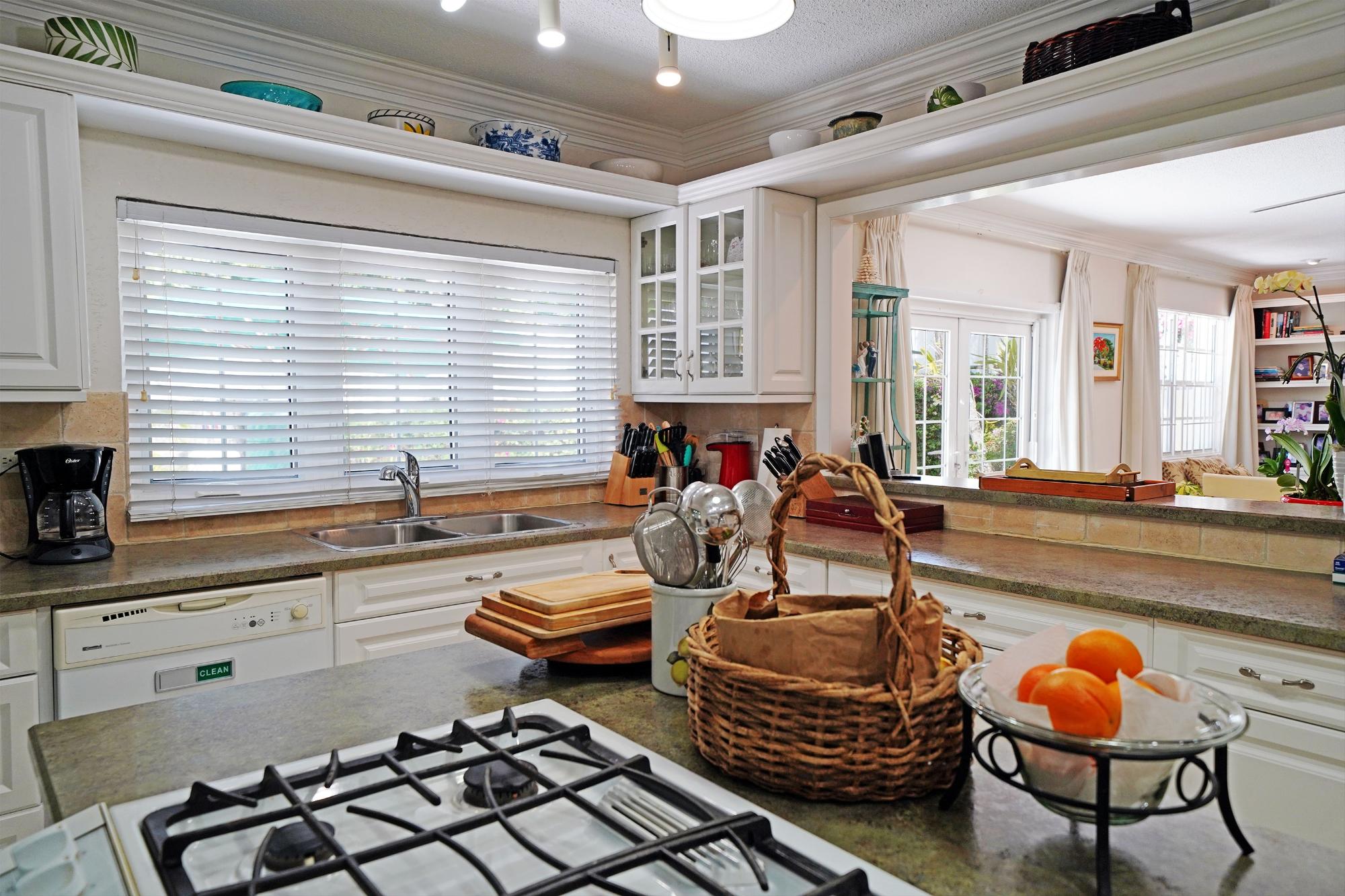 East Bay Street, The Bahamas, 3 Bedrooms Bedrooms, ,2 BathroomsBathrooms,Residential,Active,155265