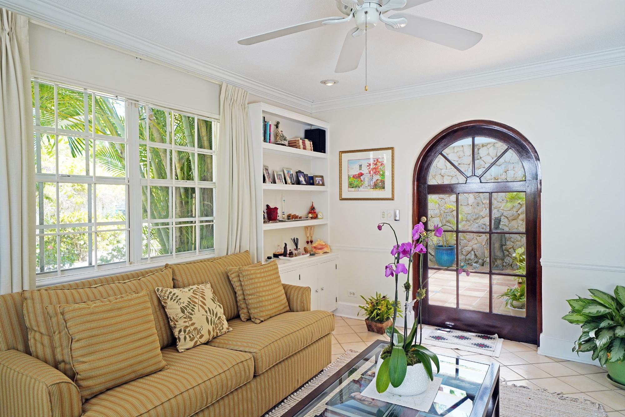 East Bay Street, The Bahamas, 3 Bedrooms Bedrooms, ,2 BathroomsBathrooms,Residential,Active,155265