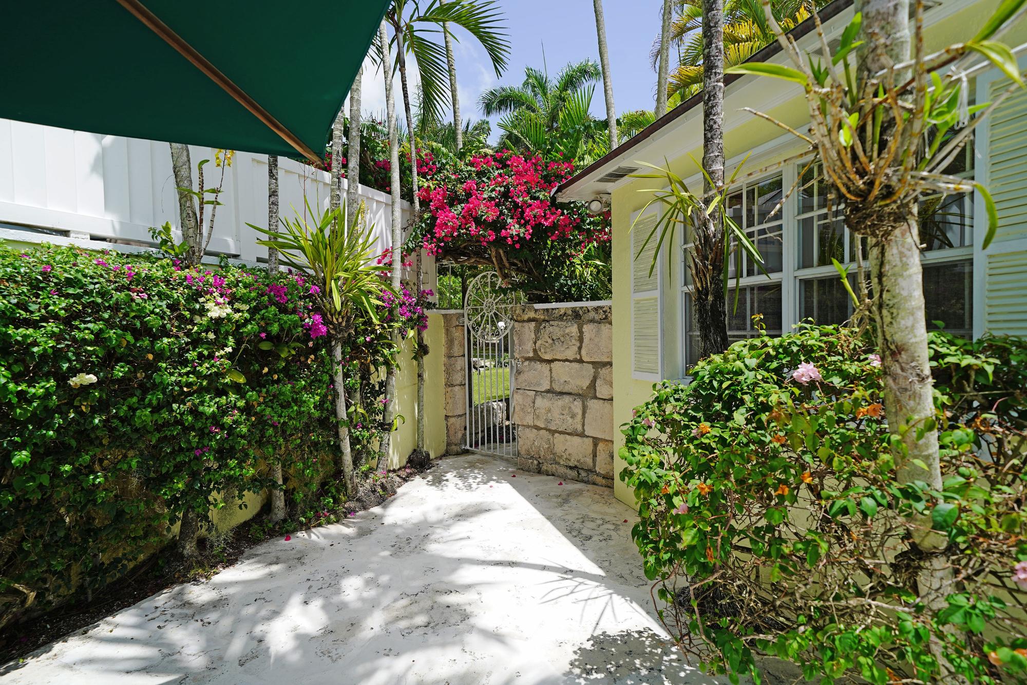 East Bay Street, The Bahamas, 3 Bedrooms Bedrooms, ,2 BathroomsBathrooms,Residential,Active,155265