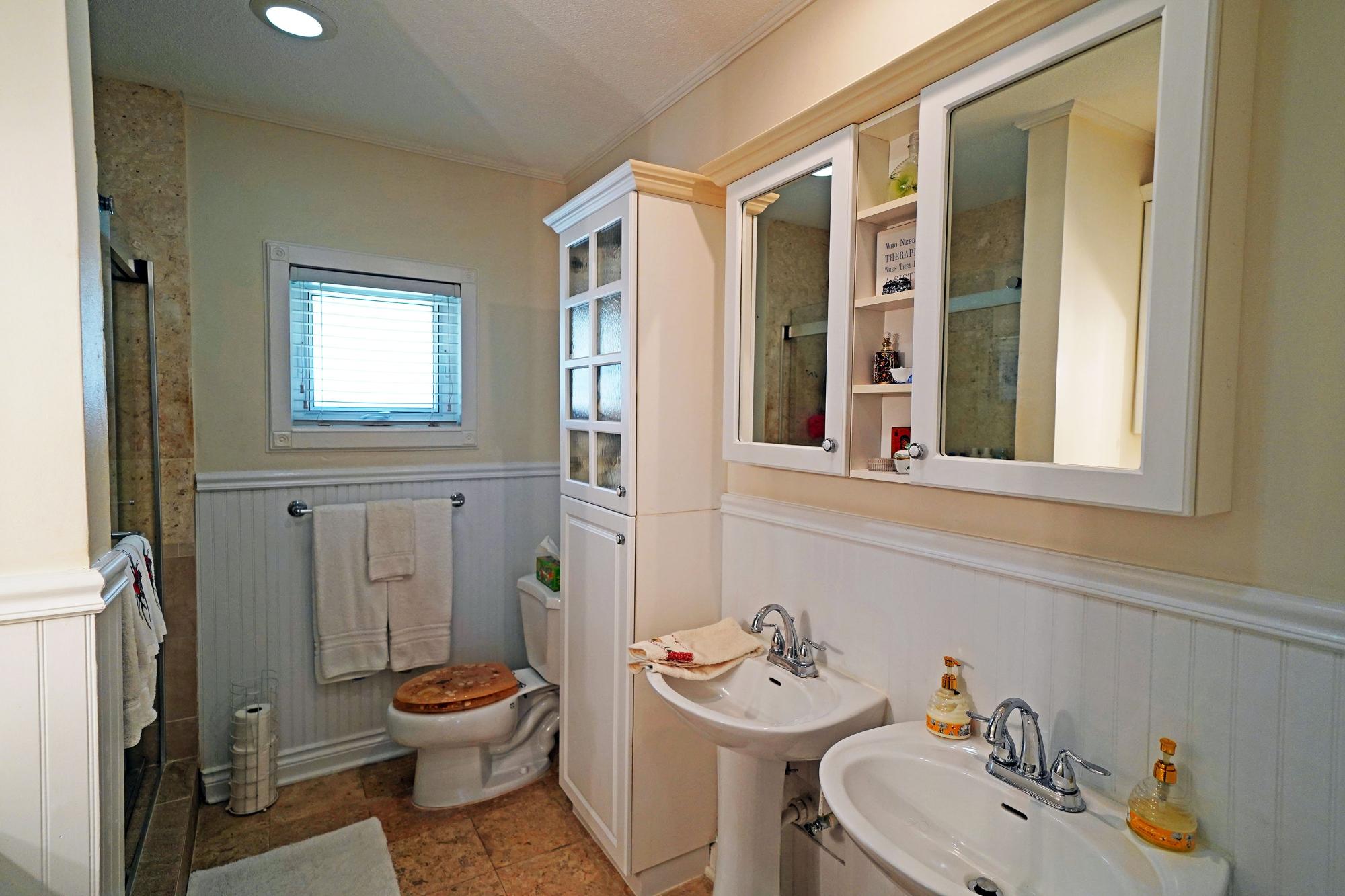 East Bay Street, The Bahamas, 3 Bedrooms Bedrooms, ,2 BathroomsBathrooms,Residential,Active,155265