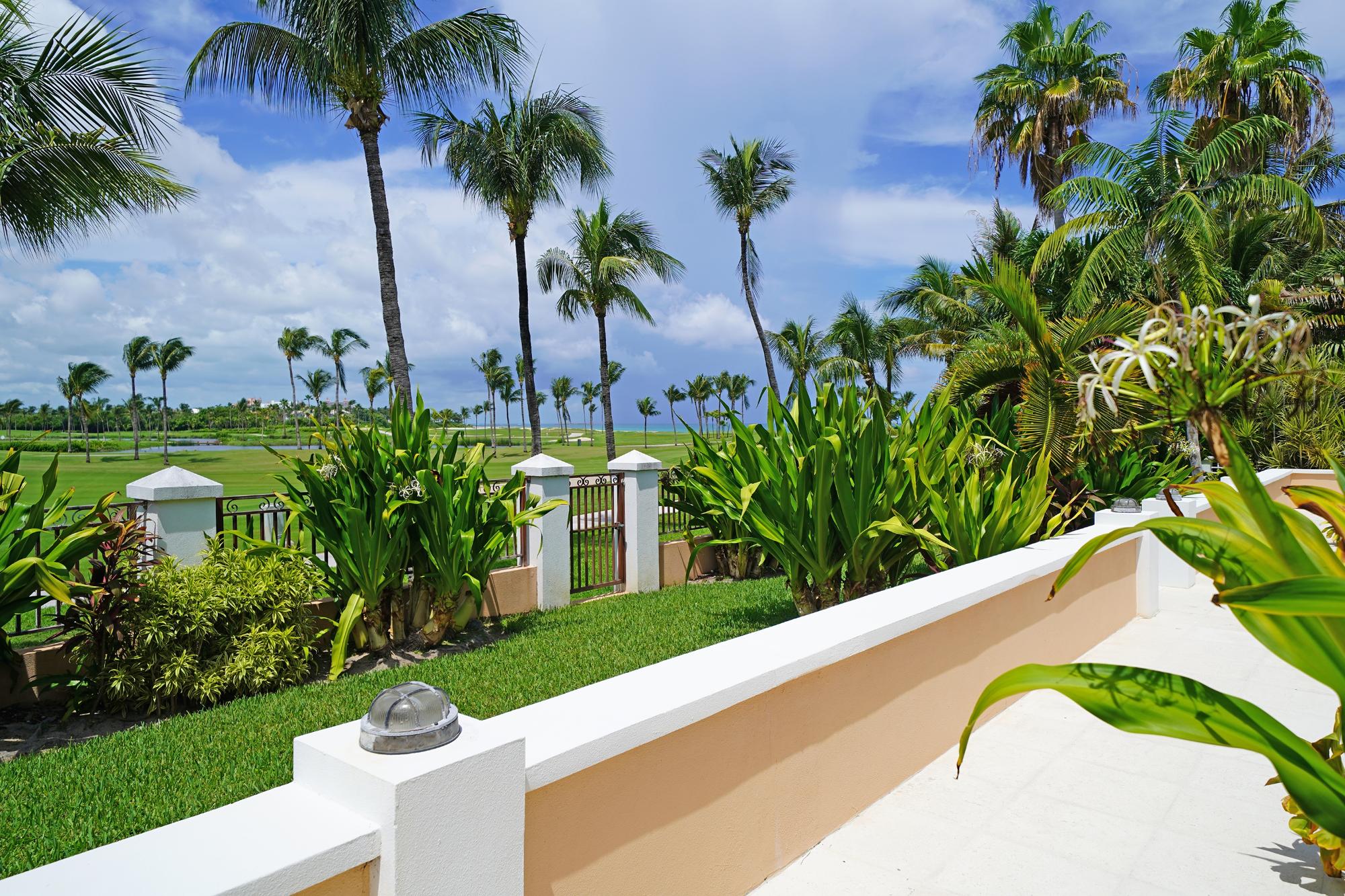 Paradise Island, The Bahamas, 6 Bedrooms Bedrooms, ,6 BathroomsBathrooms,Residential,Active,240595