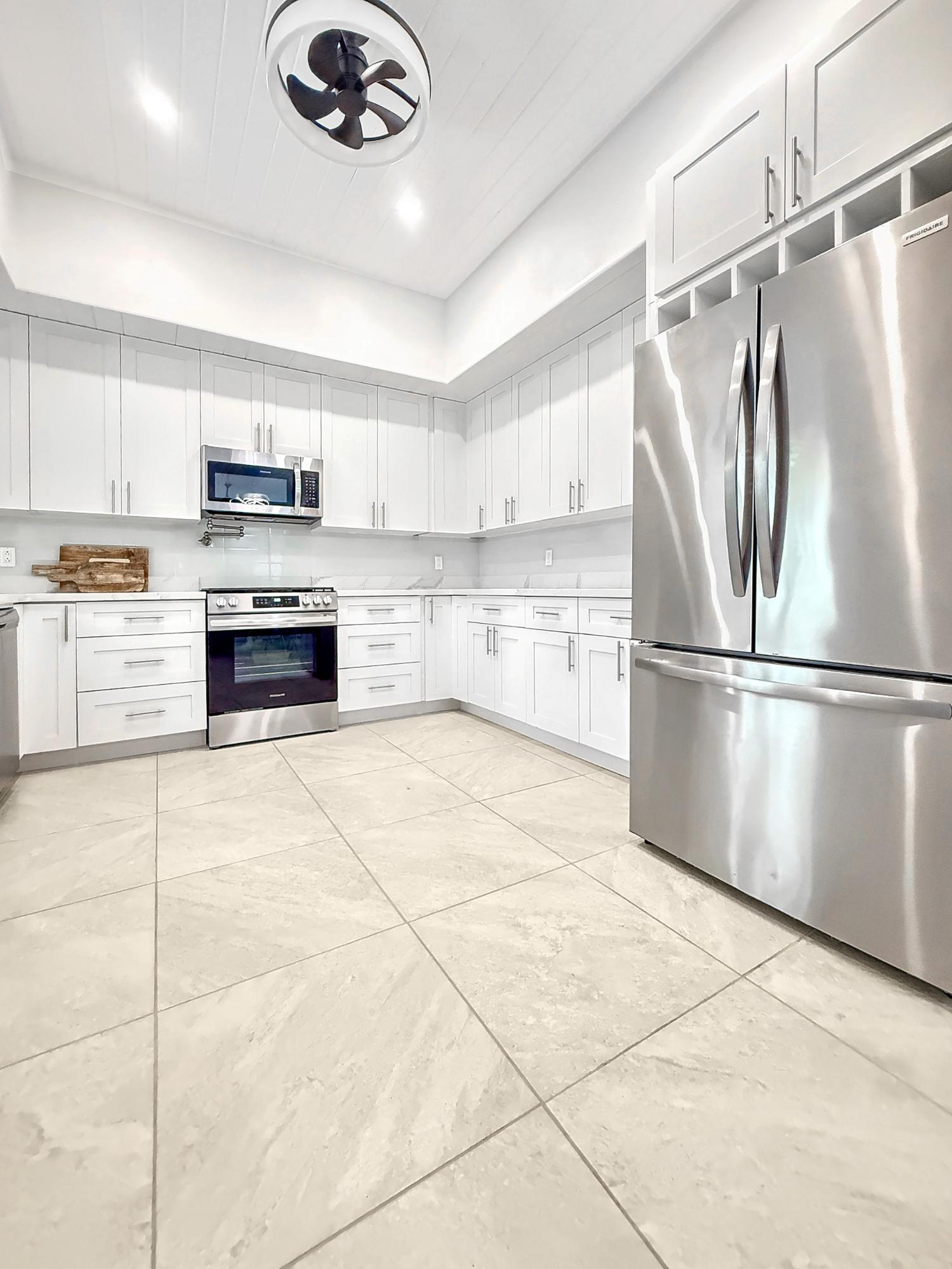 Palmetto Point, The Bahamas, 2 Bedrooms Bedrooms, ,2 BathroomsBathrooms,Residential,Active,121427