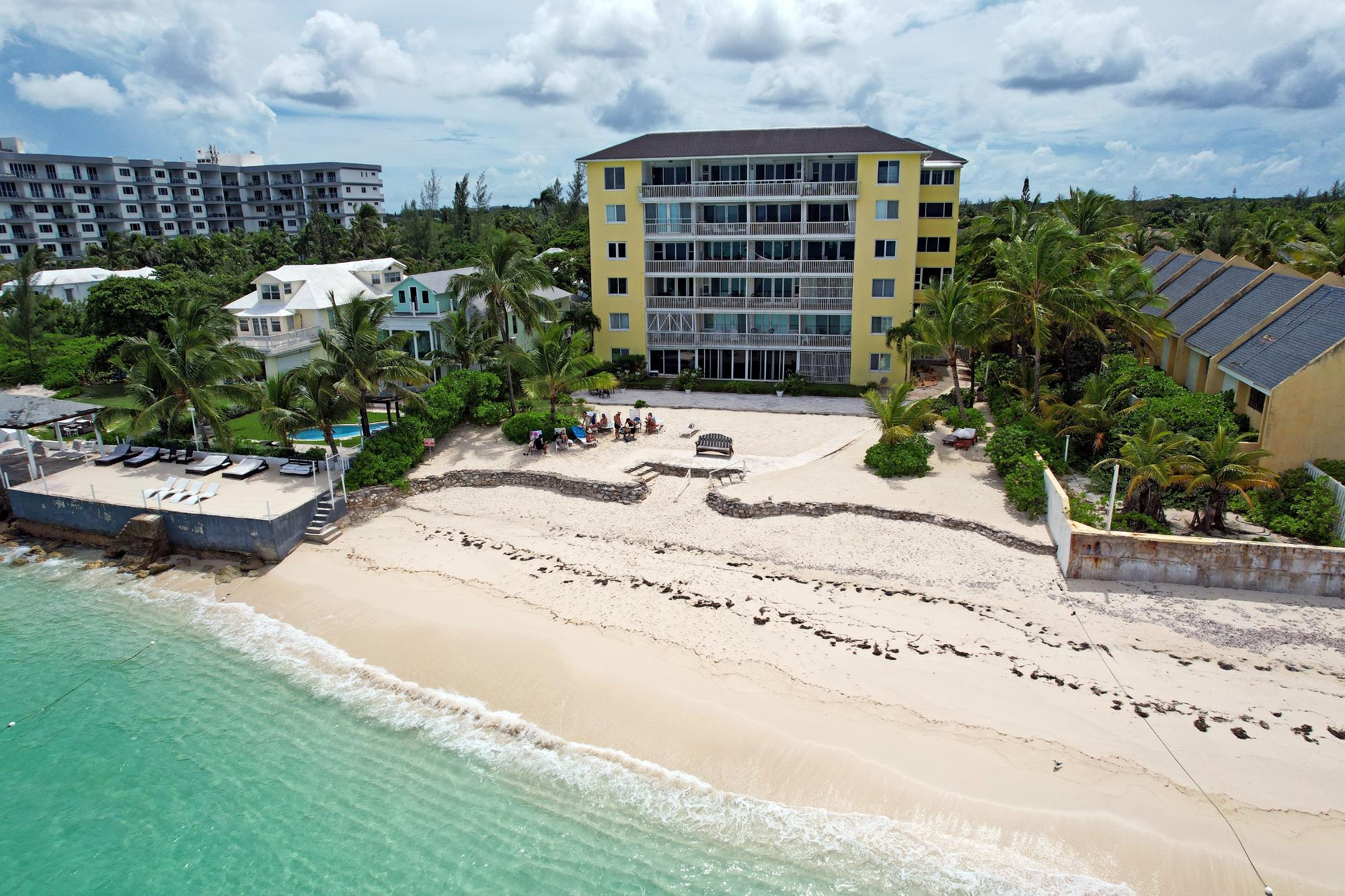Cable Beach, The Bahamas, 2 Bedrooms Bedrooms, ,1 BathroomBathrooms,Residential,Active,249122