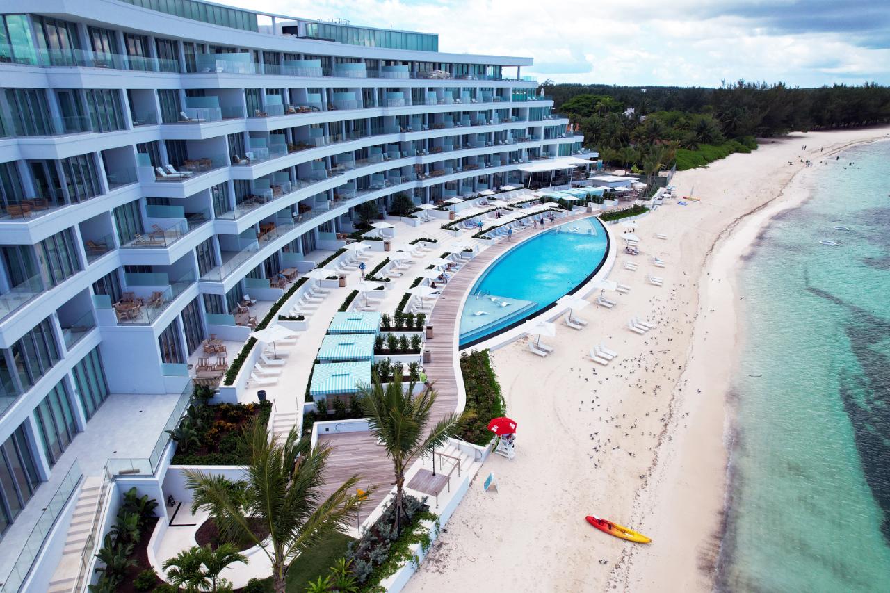 West Bay Street, The Bahamas, 2 Bedrooms Bedrooms, ,2 BathroomsBathrooms,Residential,Active,240588