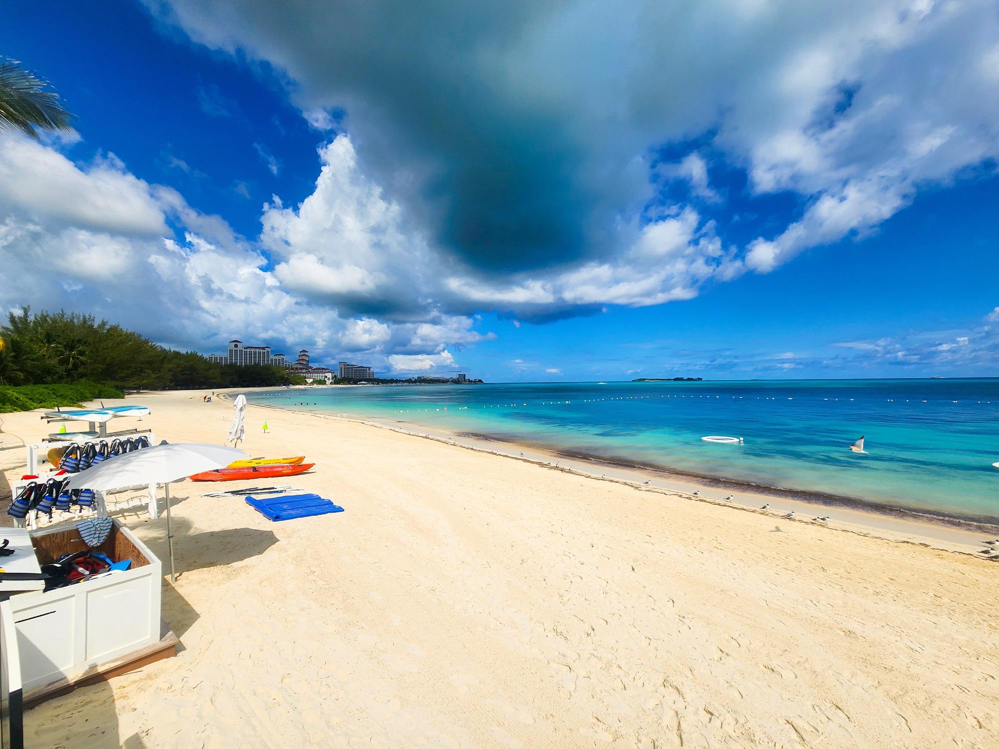 West Bay Street, The Bahamas, 2 Bedrooms Bedrooms, ,2 BathroomsBathrooms,Residential,Active,240588