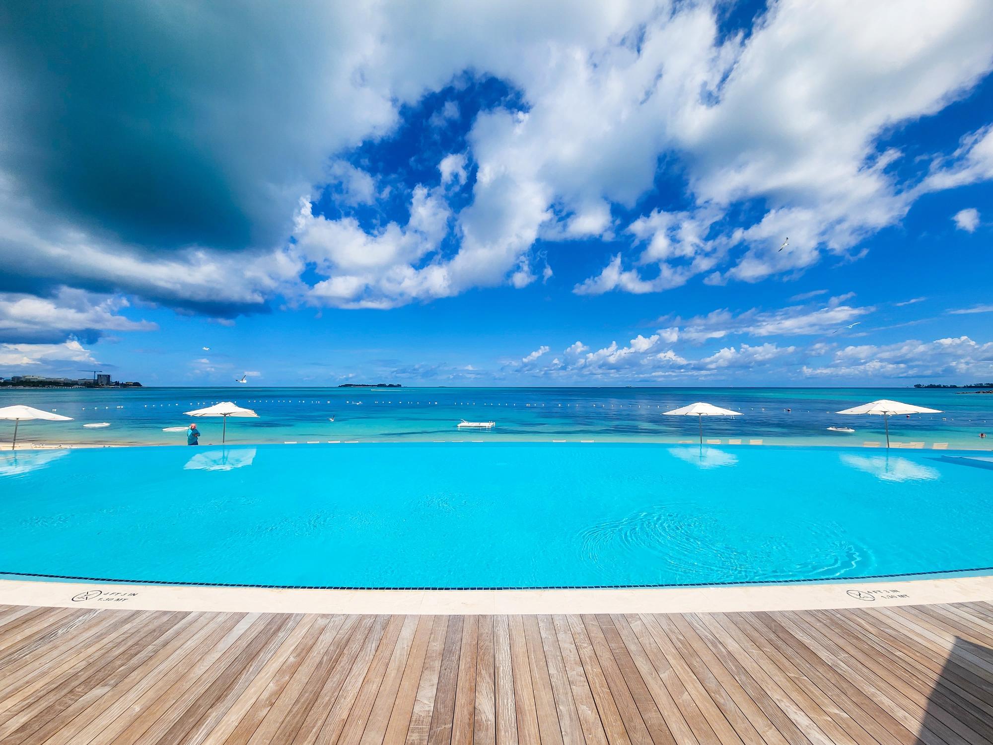 West Bay Street, The Bahamas, 2 Bedrooms Bedrooms, ,2 BathroomsBathrooms,Residential,Active,240588