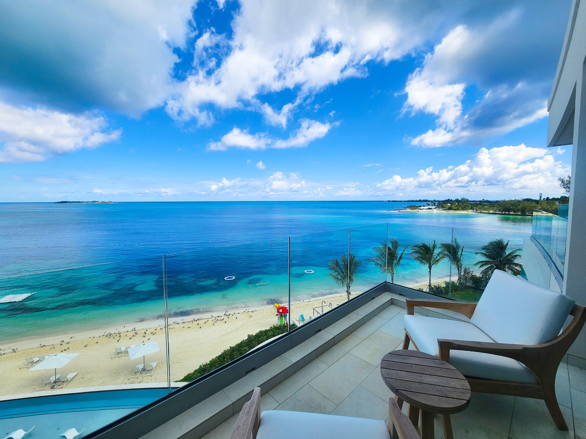 West Bay Street, The Bahamas, 2 Bedrooms Bedrooms, ,2 BathroomsBathrooms,Residential,Active,240588