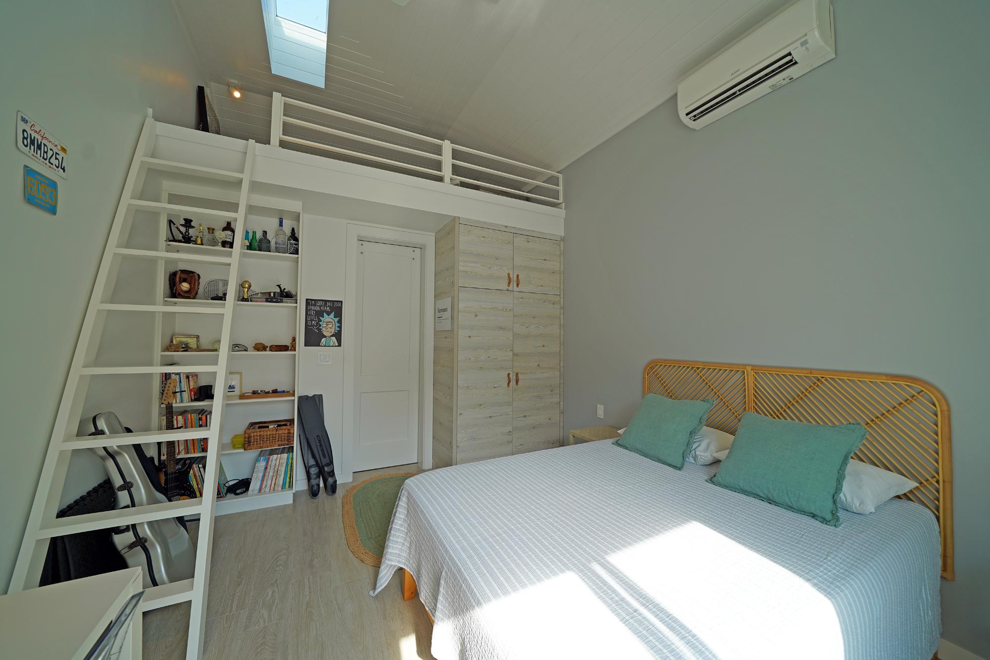 Old Fort Bay, The Bahamas, 5 Bedrooms Bedrooms, ,5 BathroomsBathrooms,Residential,Active,240527