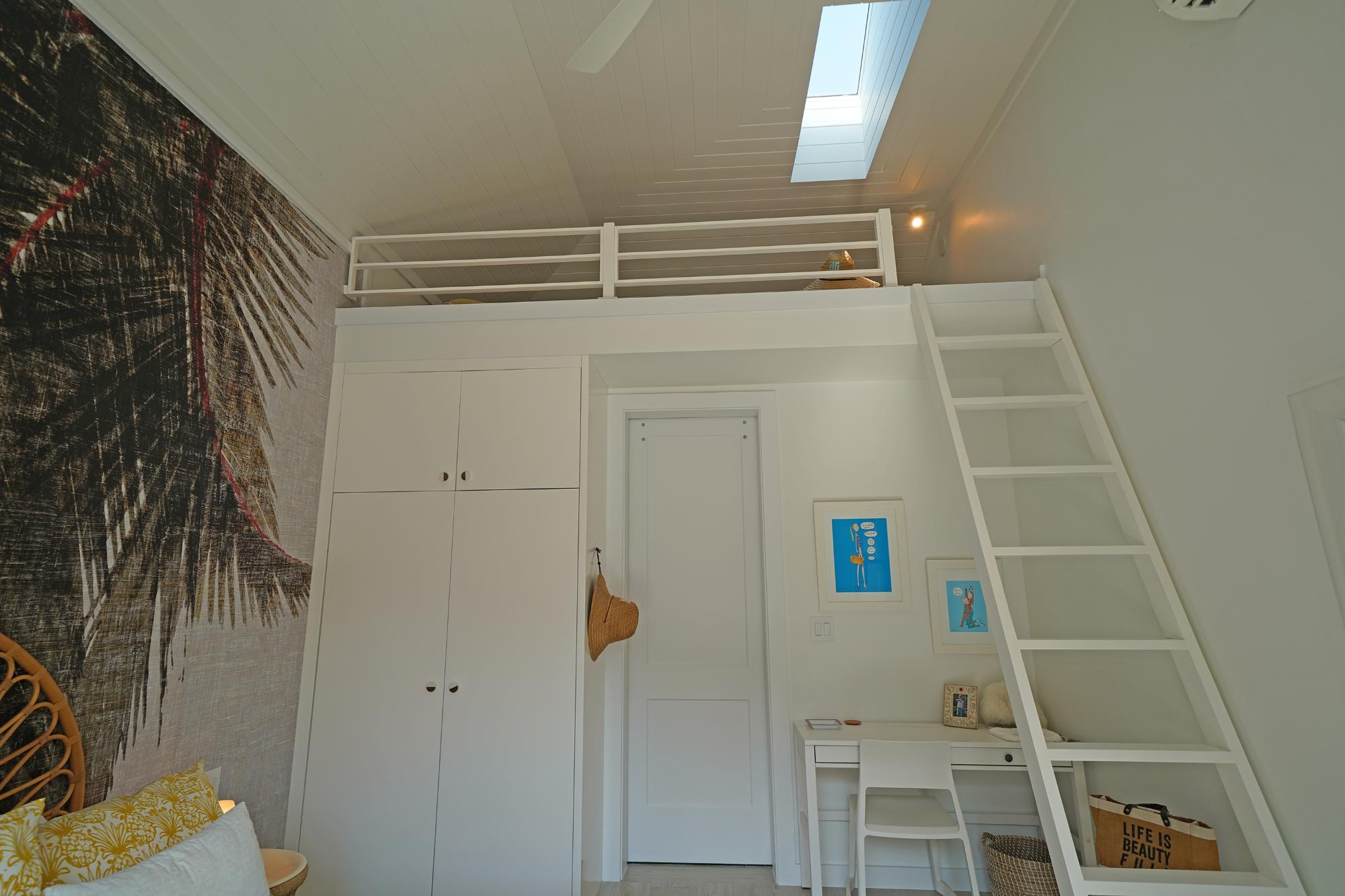 Old Fort Bay, The Bahamas, 5 Bedrooms Bedrooms, ,5 BathroomsBathrooms,Residential,Active,240527