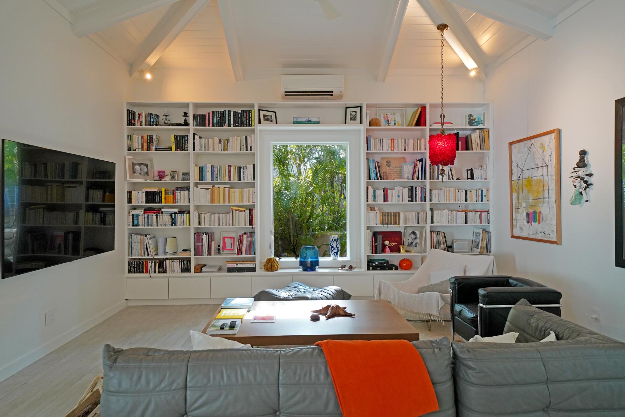 Old Fort Bay, The Bahamas, 5 Bedrooms Bedrooms, ,5 BathroomsBathrooms,Residential,Active,240527