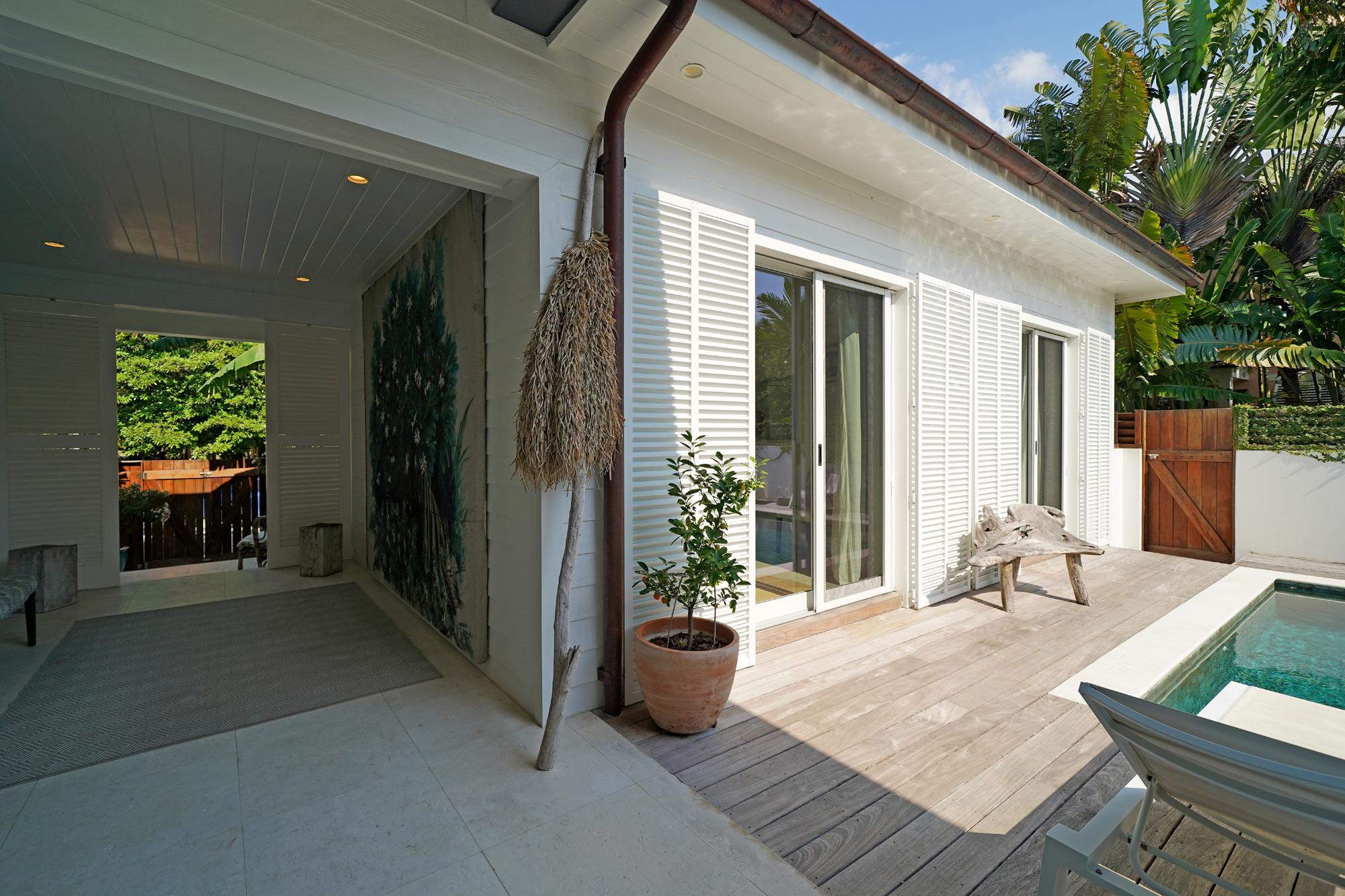 Old Fort Bay, The Bahamas, 5 Bedrooms Bedrooms, ,5 BathroomsBathrooms,Residential,Active,240527