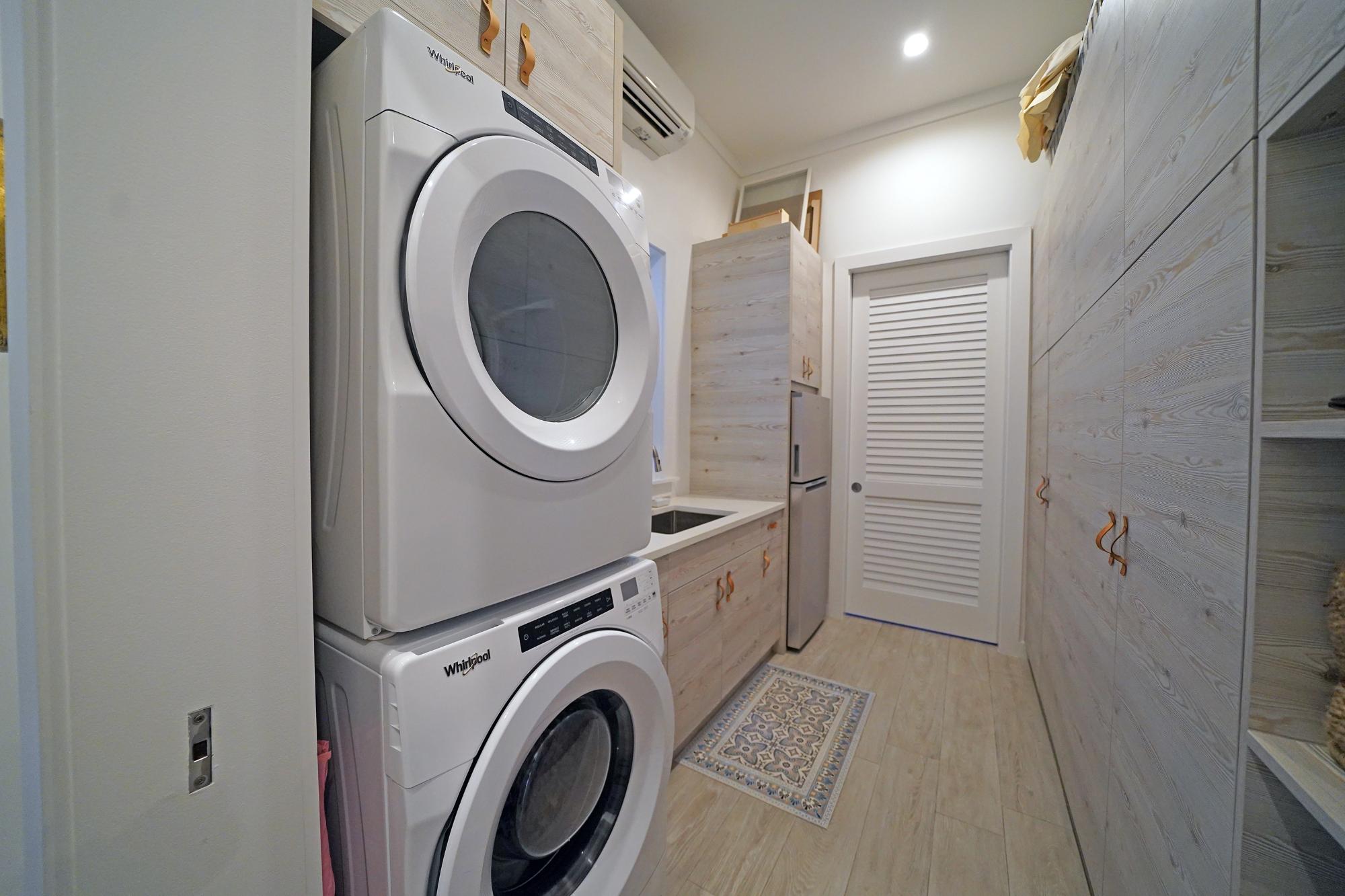 Old Fort Bay, The Bahamas, 5 Bedrooms Bedrooms, ,5 BathroomsBathrooms,Residential,Active,240527