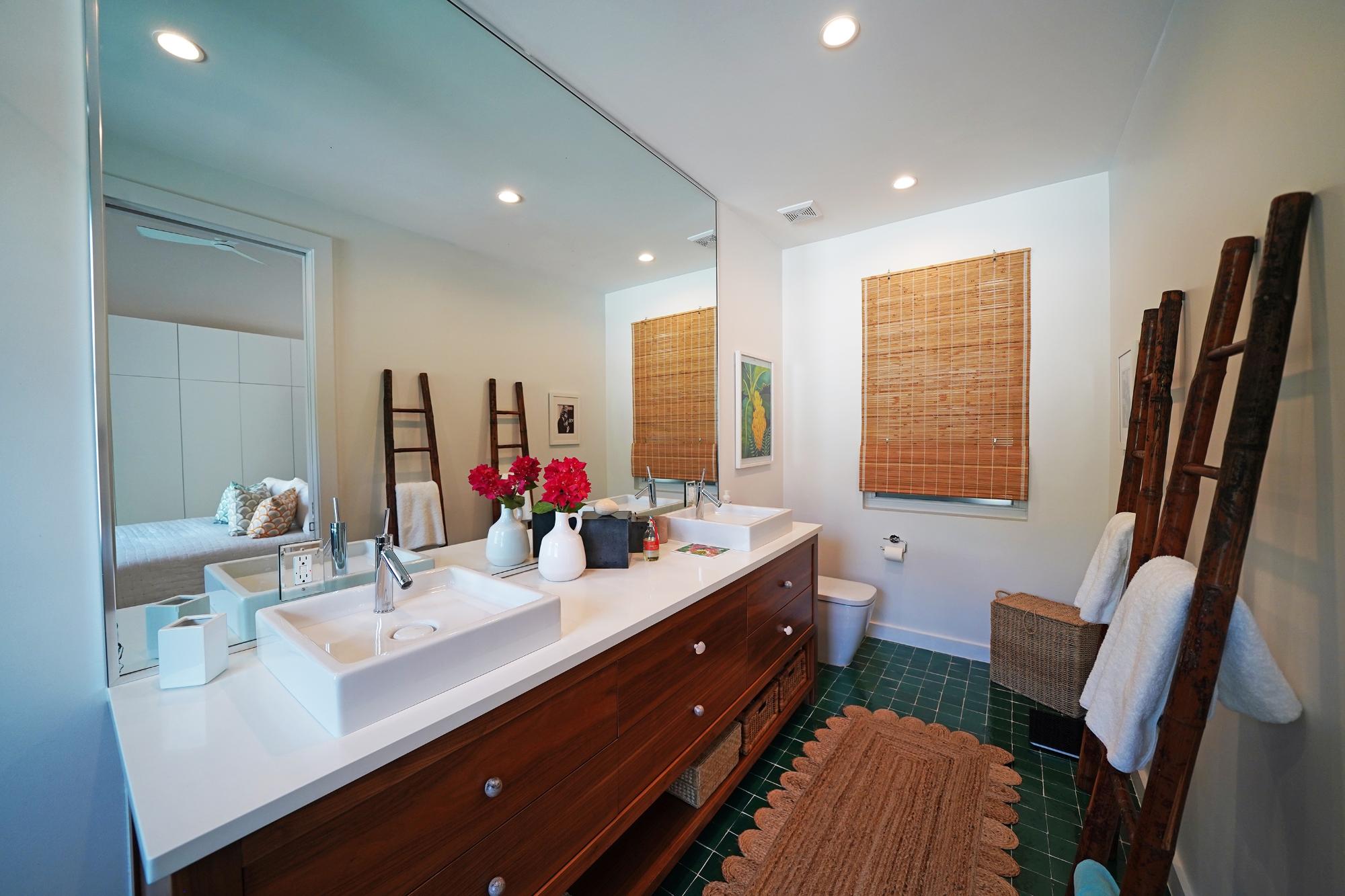 Old Fort Bay, The Bahamas, 5 Bedrooms Bedrooms, ,5 BathroomsBathrooms,Residential,Active,240527