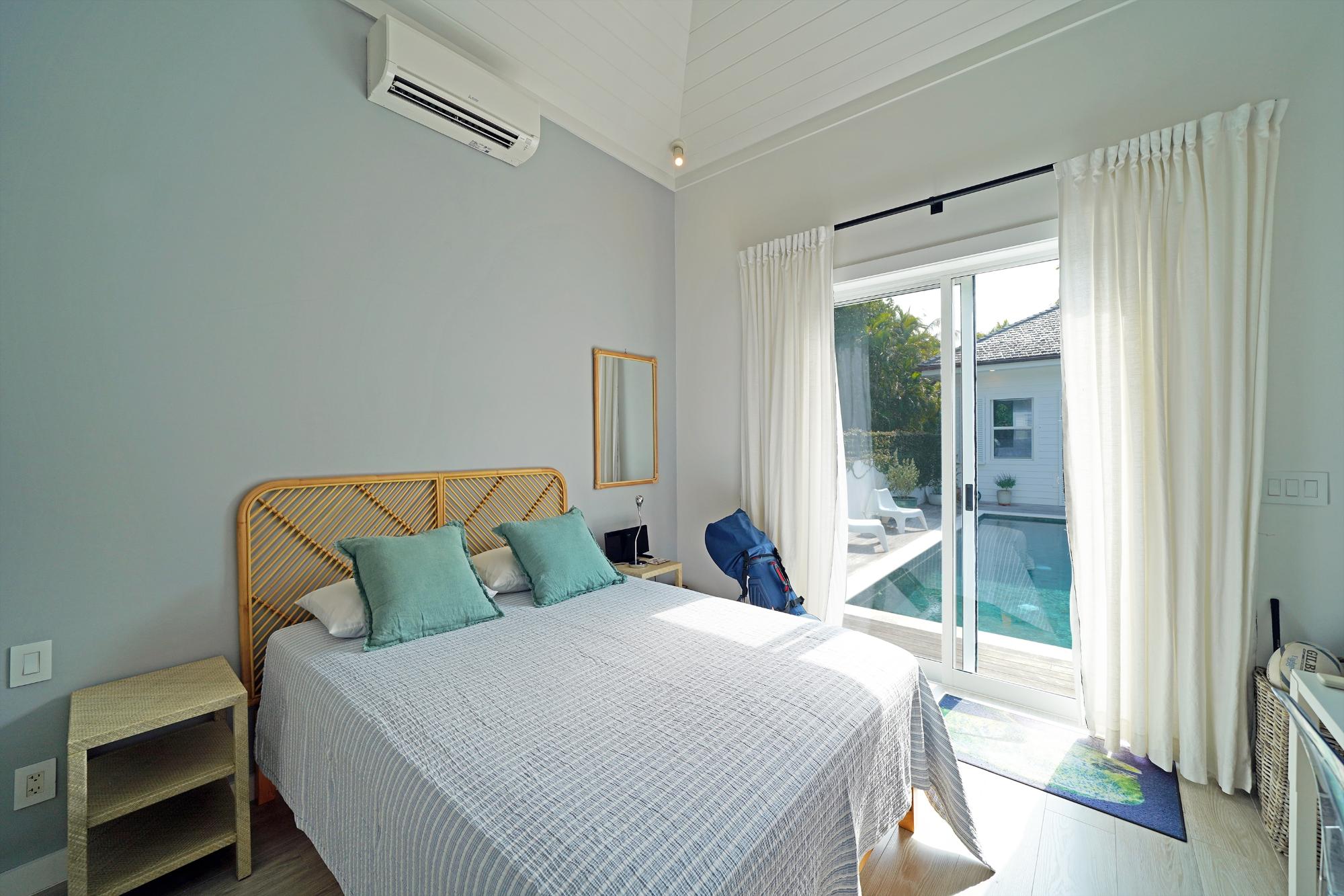 Old Fort Bay, The Bahamas, 5 Bedrooms Bedrooms, ,5 BathroomsBathrooms,Residential,Active,240527