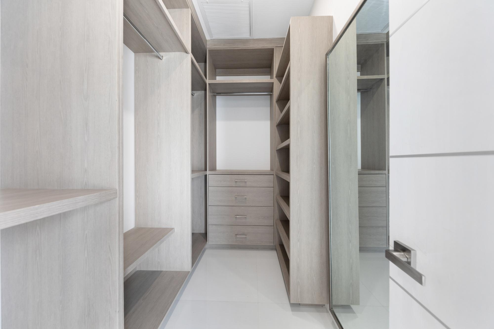 Yamacraw, The Bahamas, 4 Bedrooms Bedrooms, ,4 BathroomsBathrooms,Residential,Active,240525