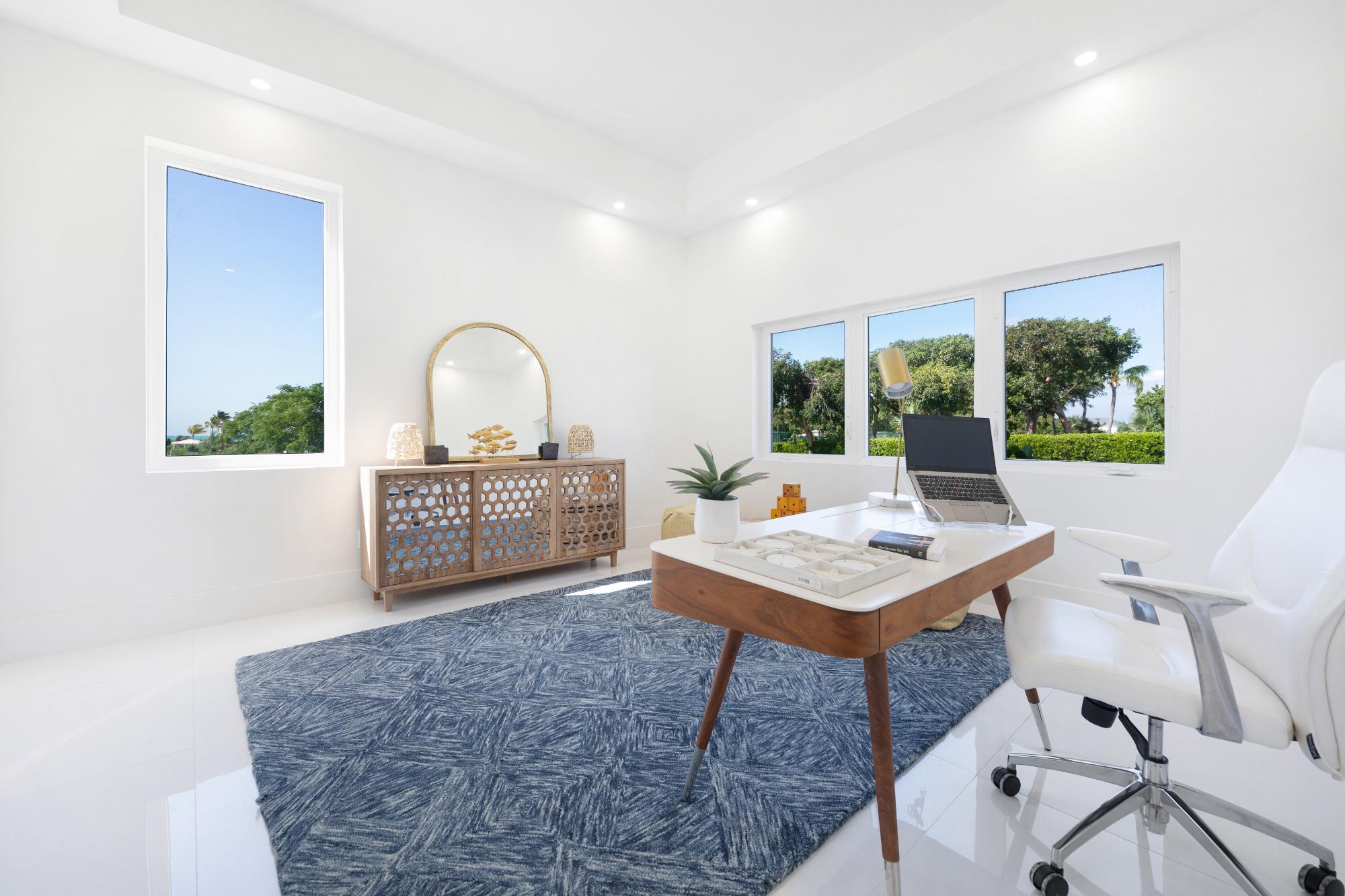 Yamacraw, The Bahamas, 4 Bedrooms Bedrooms, ,4 BathroomsBathrooms,Residential,Active,240525