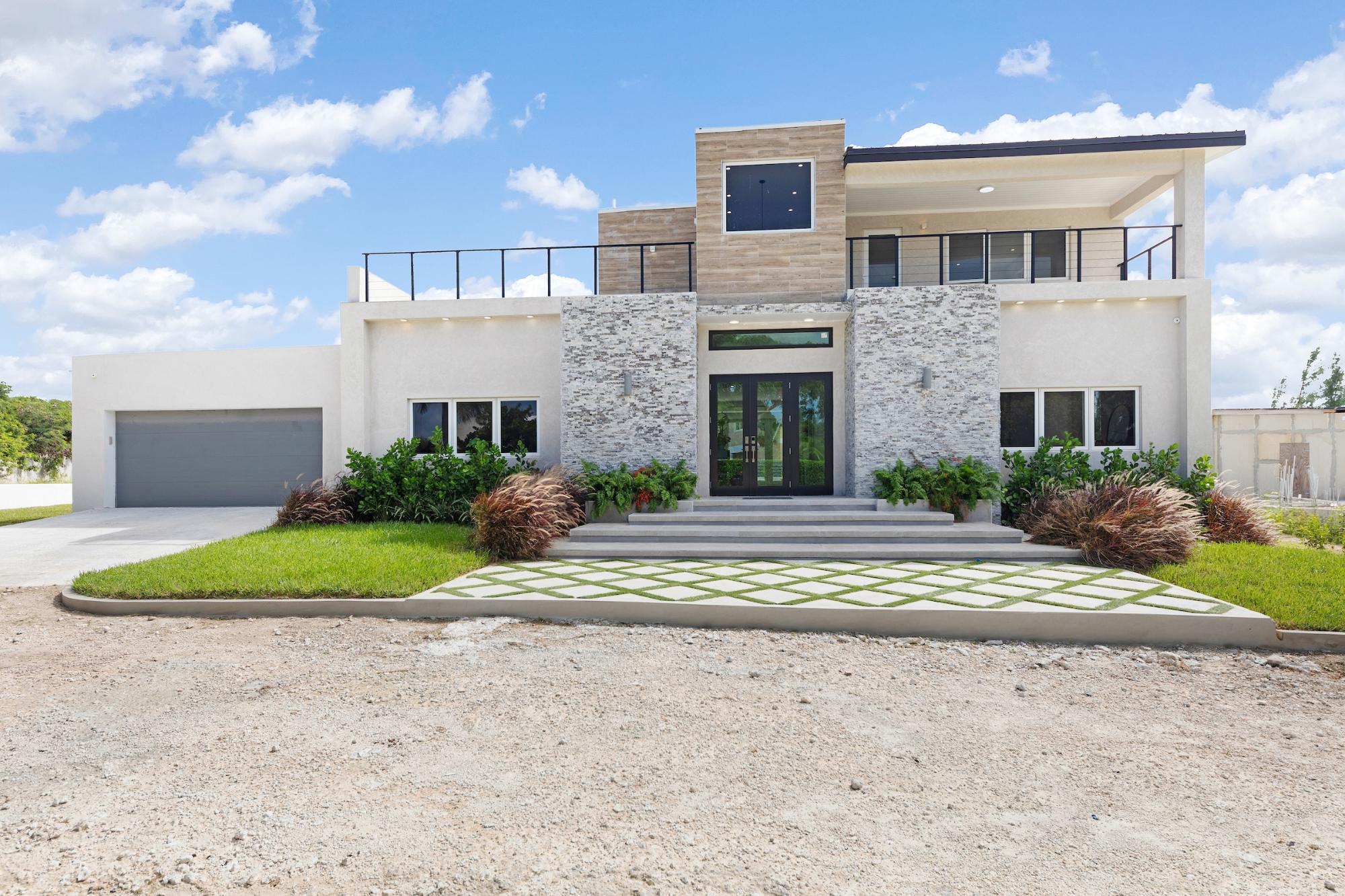 Yamacraw, The Bahamas, 4 Bedrooms Bedrooms, ,4 BathroomsBathrooms,Residential,Active,240525