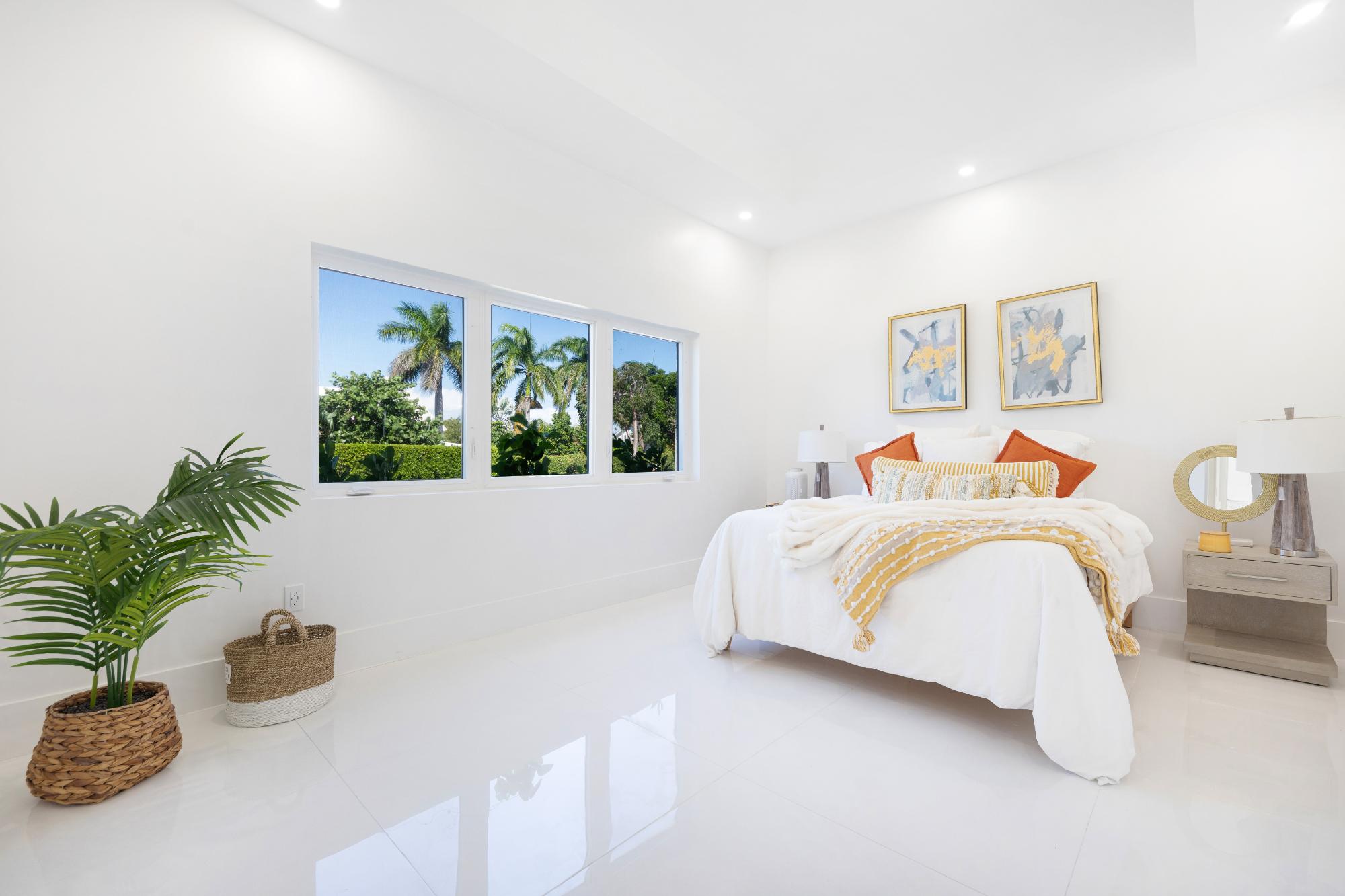 Yamacraw, The Bahamas, 4 Bedrooms Bedrooms, ,4 BathroomsBathrooms,Residential,Active,240525