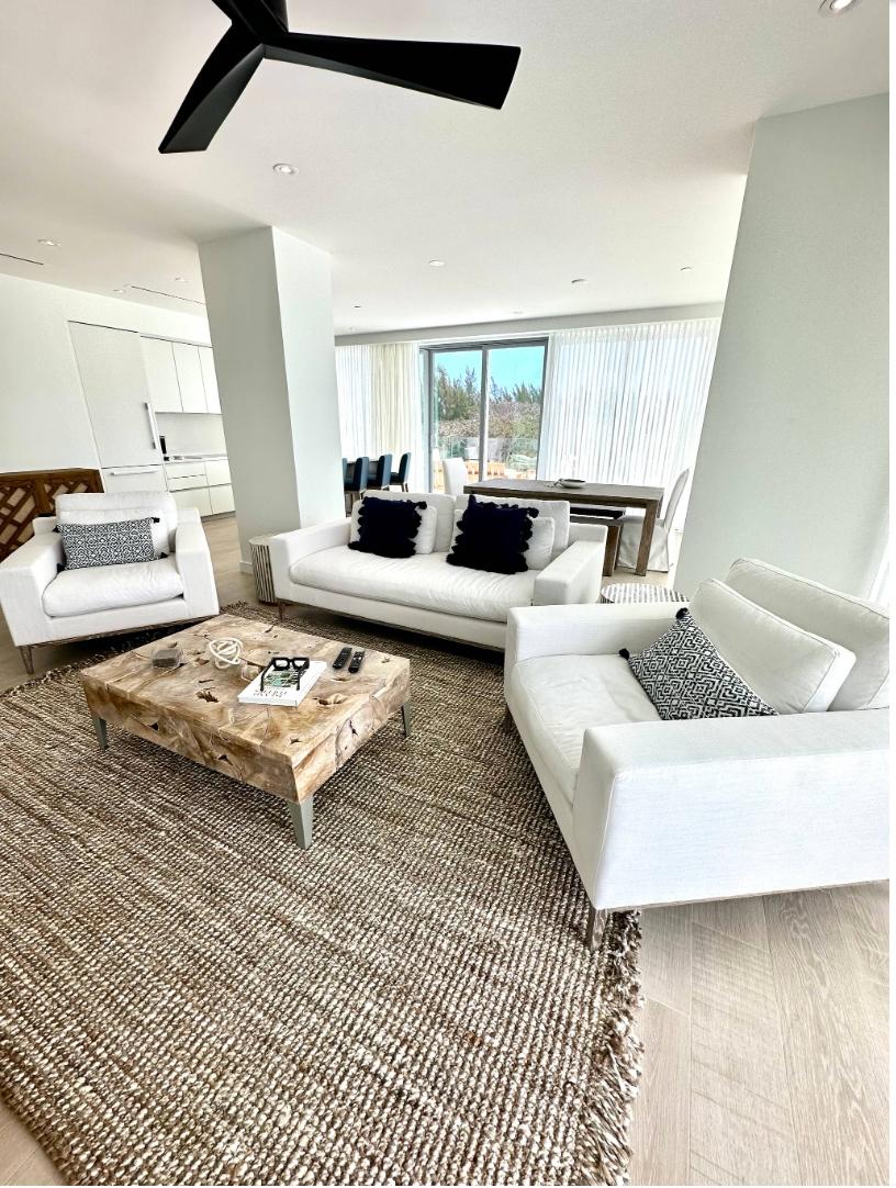 West Bay Street, The Bahamas, 2 Bedrooms Bedrooms, ,2 BathroomsBathrooms,Residential,Active,136894