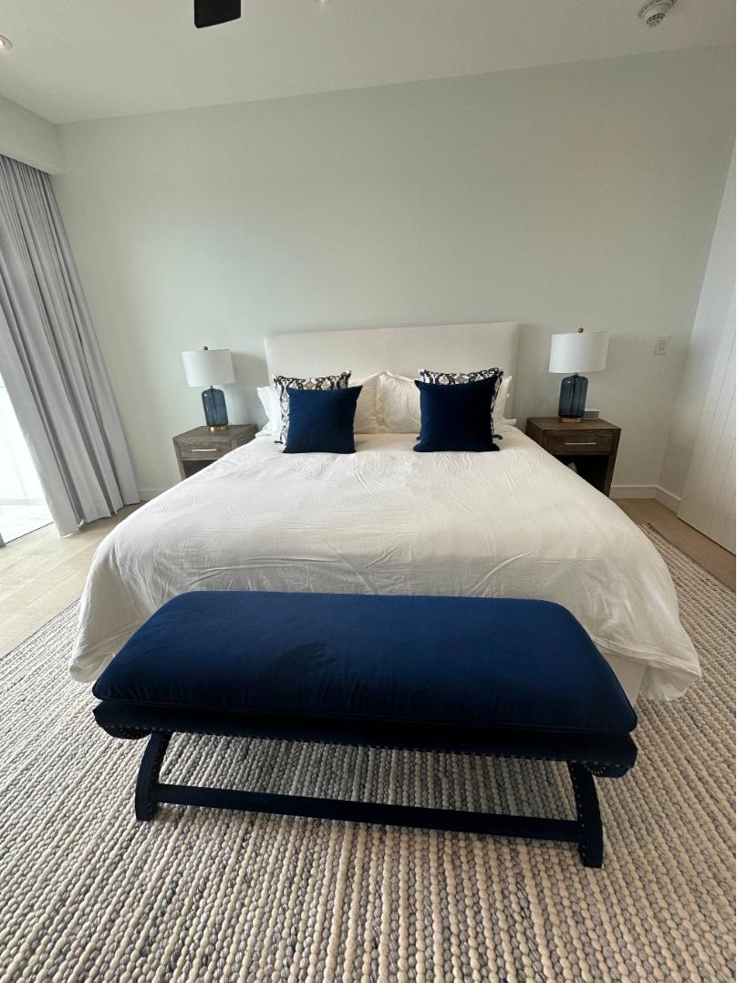 West Bay Street, The Bahamas, 2 Bedrooms Bedrooms, ,2 BathroomsBathrooms,Residential,Active,136894