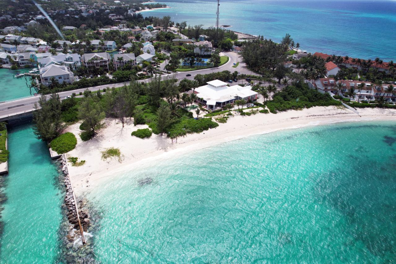 West Bay Street, The Bahamas, ,Commercial,Active,441