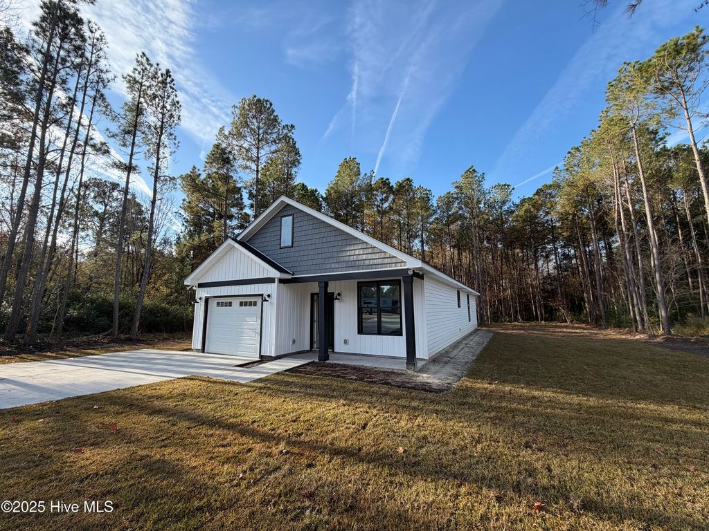 Photo of 1152 Watts Landing Road, Hampstead, NC 28443 (MLS # 100542978)