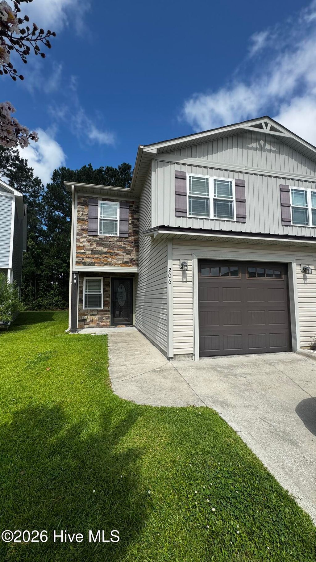 Photo of 206 Kenan Loop, Jacksonville, NC 28546 (MLS # 100569883)