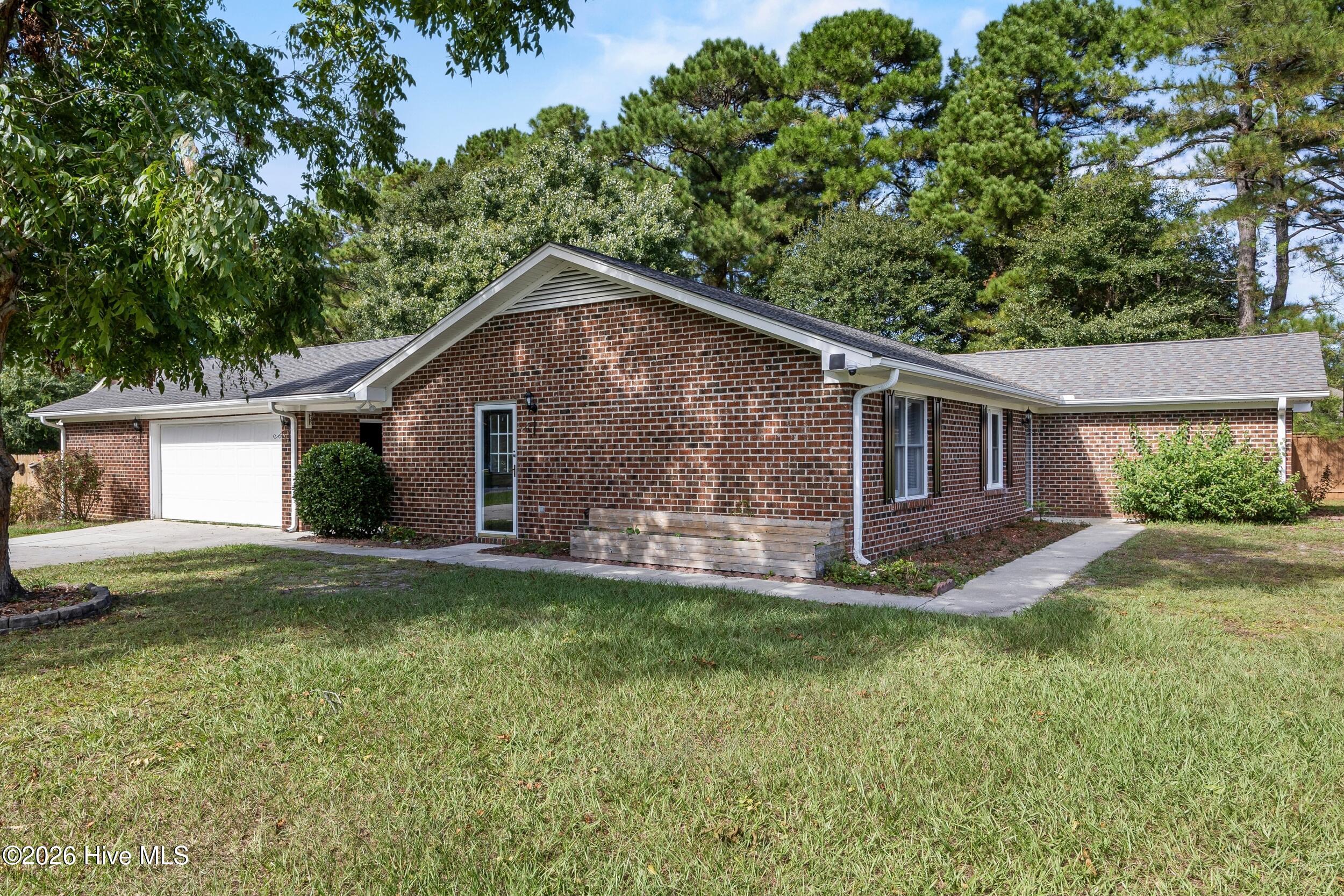 1101 Hunting Ridge Road