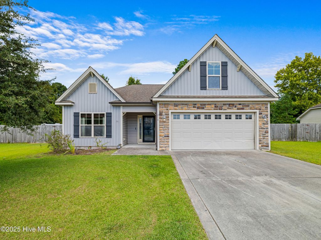 Photo of 218 Hidden Oaks Drive, Jacksonville, NC 28546 (MLS # 100531847)