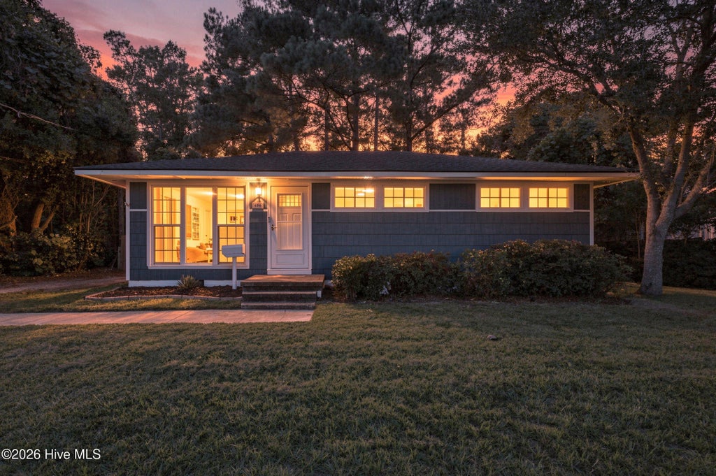 Photo of 606 Rosemont Avenue, Wilmington, NC 28403 (MLS # 100601861)