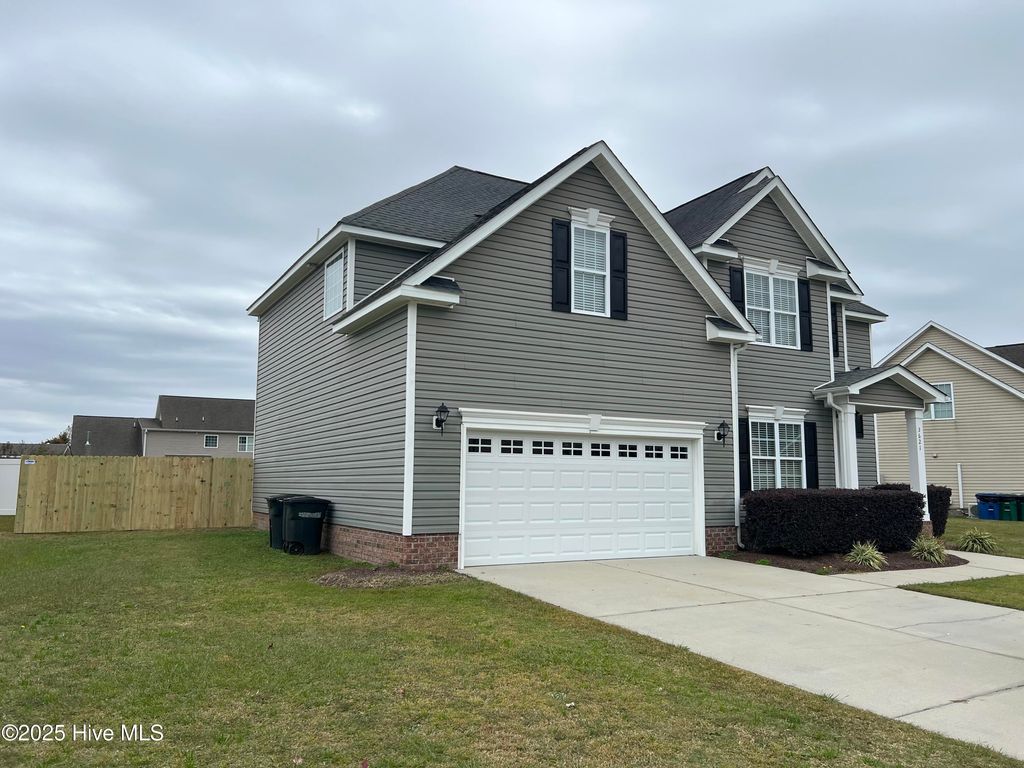 Photo of 3621 Flora Drive, Winterville, NC 28590 (MLS # 100513683)