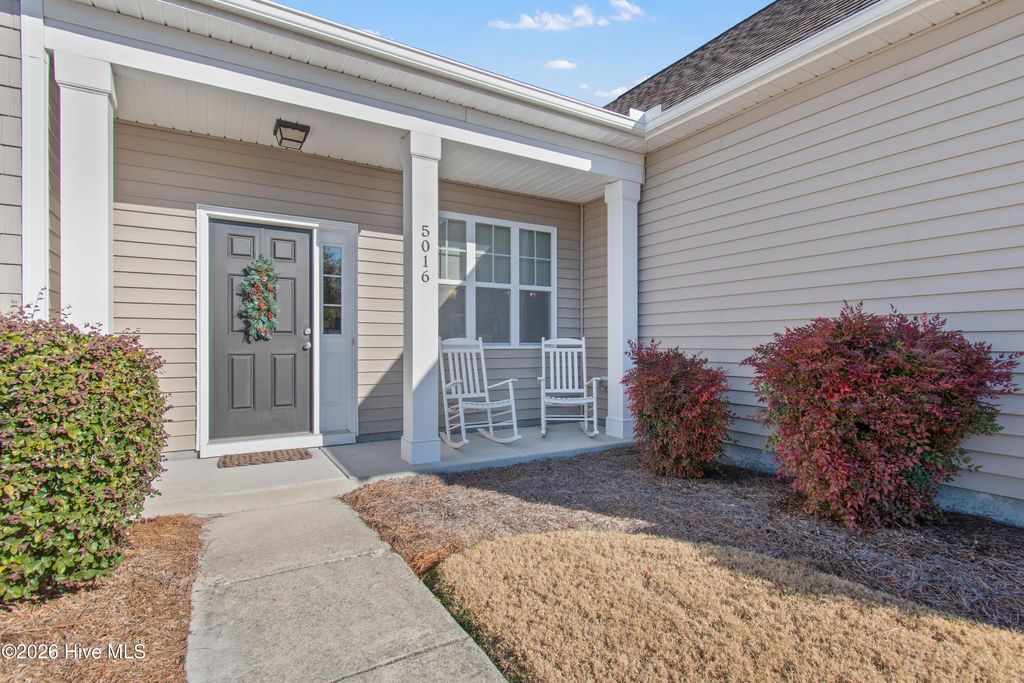 Photo of 5016 Summerswell Lane SE, Southport, NC 28461 (MLS # 100547718)