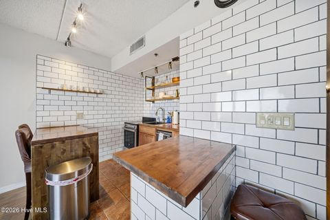 Tiny photo for 106 N Water Street #Ste 708, Wilmington, NC 28401 (MLS # 100557626)