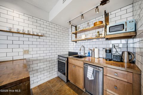 Tiny photo for 106 N Water Street #Ste 708, Wilmington, NC 28401 (MLS # 100557626)