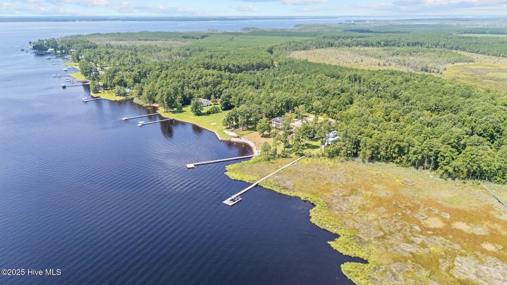 Photo of 18 Batemans Creek Road, Belhaven, NC 27810 (MLS # 100521472)