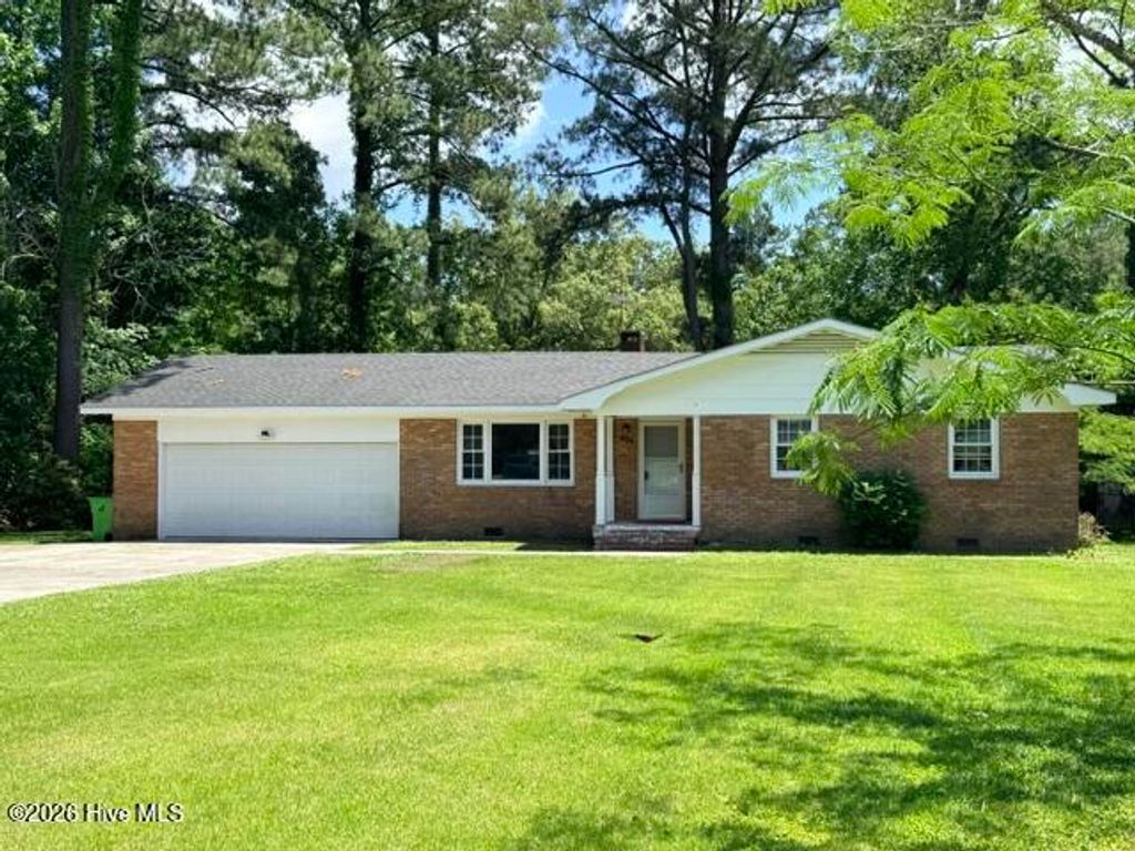 Photo of 409 Hardy Avenue, New Bern, NC 28560 (MLS # 100575873)